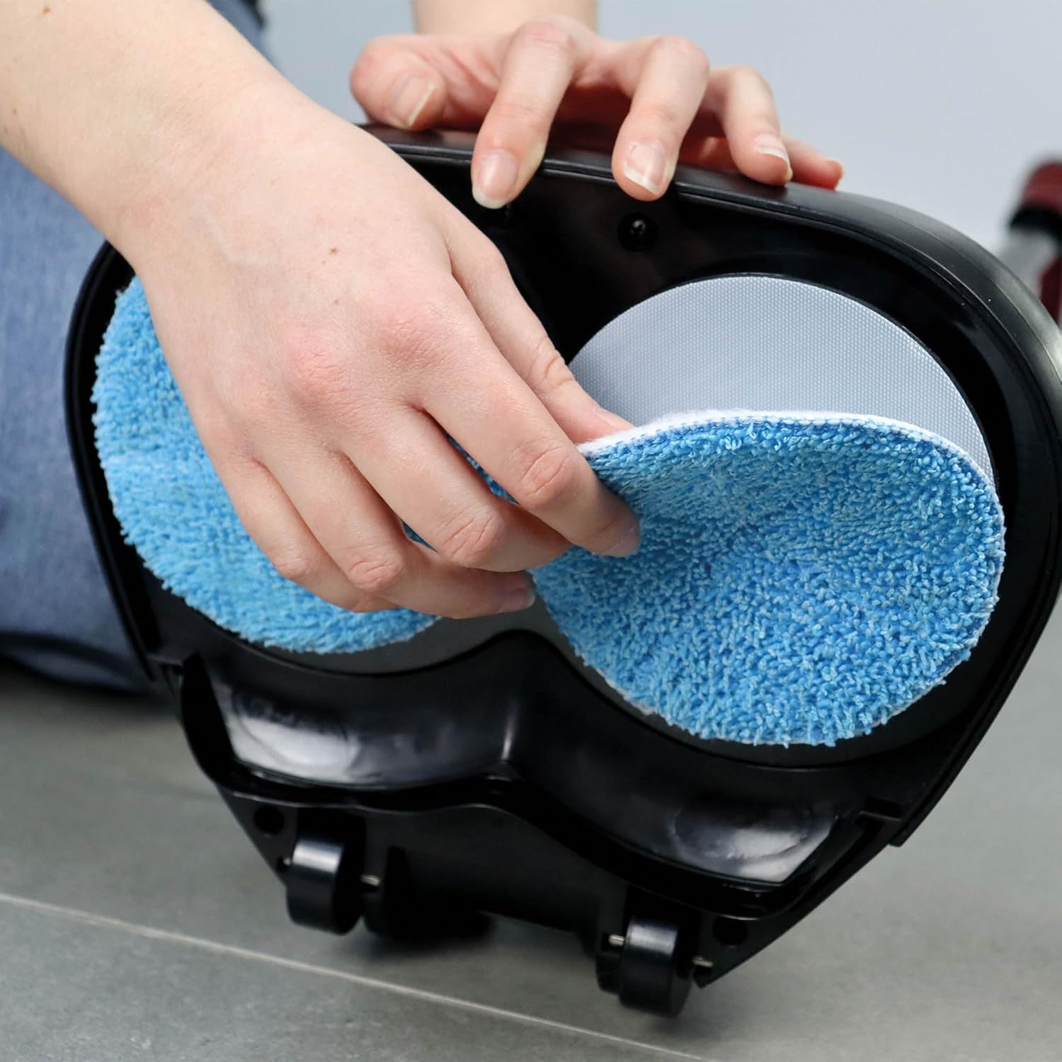 Ewbank EP170 Complete Floor Cleaner, Washer, Scrubber, Scourer, and Polisher, Interchangeable Brushes and Pads, 2200 rpm