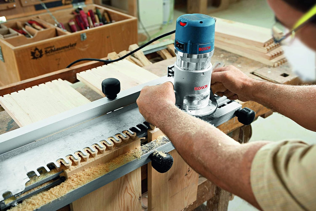 BOSCH Router 1617EVS 2.25 HP Electronic Fixed-Base Woodworking Router