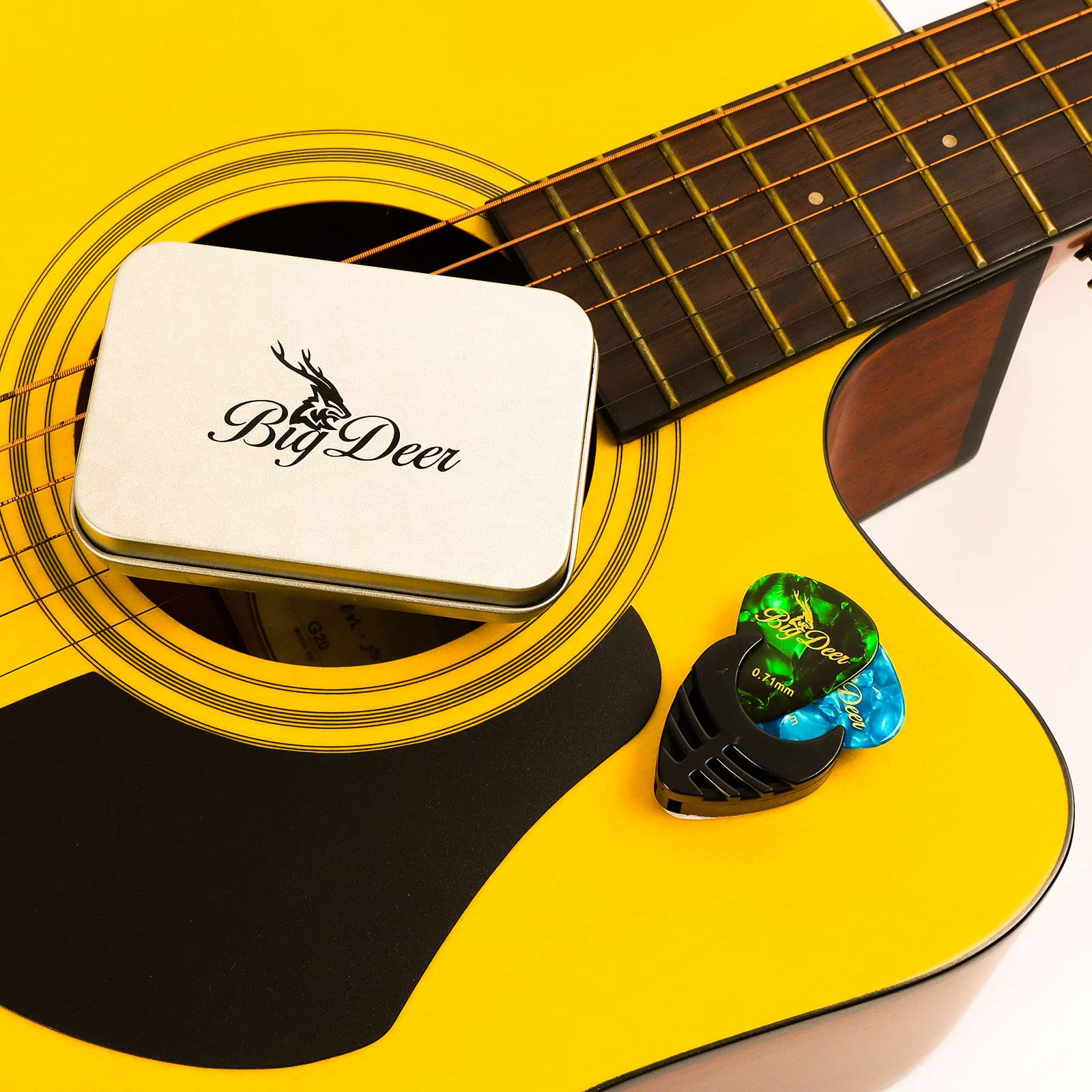 BigDeer 16 pack Celluloid Guitar Picks ，includes Thin,Medium, Heavy & Extra Heavy Picks Plectrums for Acoustic Guitar,Ukulele,Bass Wrapped in tin box