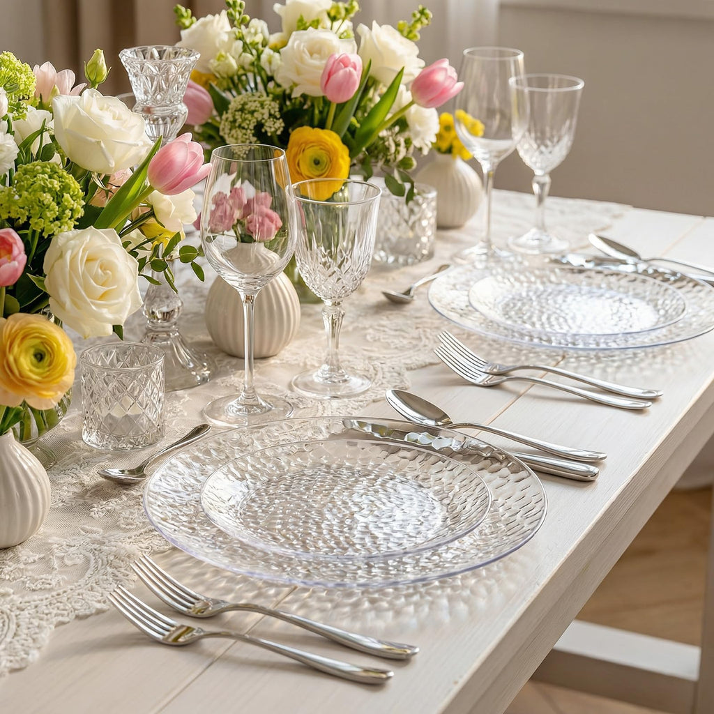 Rubtlamp 100Pcs Amber Gold Plastic Plates, Disposable Plates With Gold Rim, Heavy-duty Party Platos, Hammered Plastic Plates Include 50 Clear Dessert Plates, 50 Dinner Plates for Party