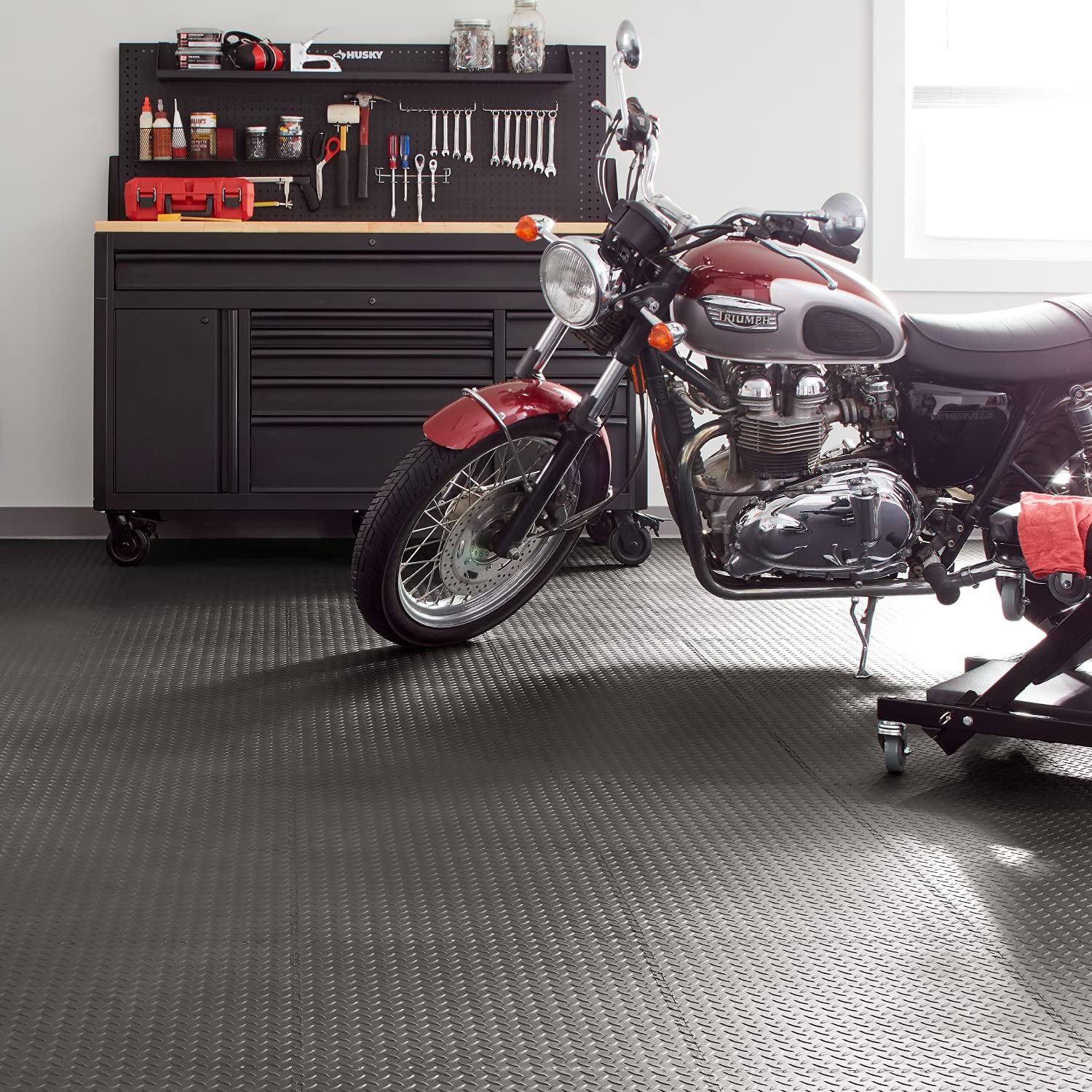 VersaTex Garage Floor 18 x 18 inch Square Rubber Diamond Plate Interlocking Floor Tiles for Home Gym, Garage Flooring, Trade Show Flooring, Basement Tiles, 24 Pack (Black)