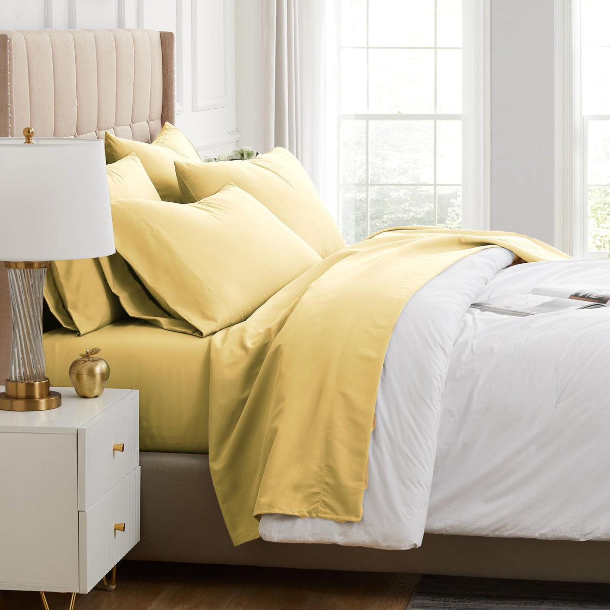 Southshore Fine Living, Inc. 4-Piece, 21-Inch Deep Pocket Twin Sheets Set with Fitted Sheet, Soft Microfiber, Oversized Flat Sheet, 2 Pillow Cases Standard Size, Hotel Collection Twin Bed White Sheets