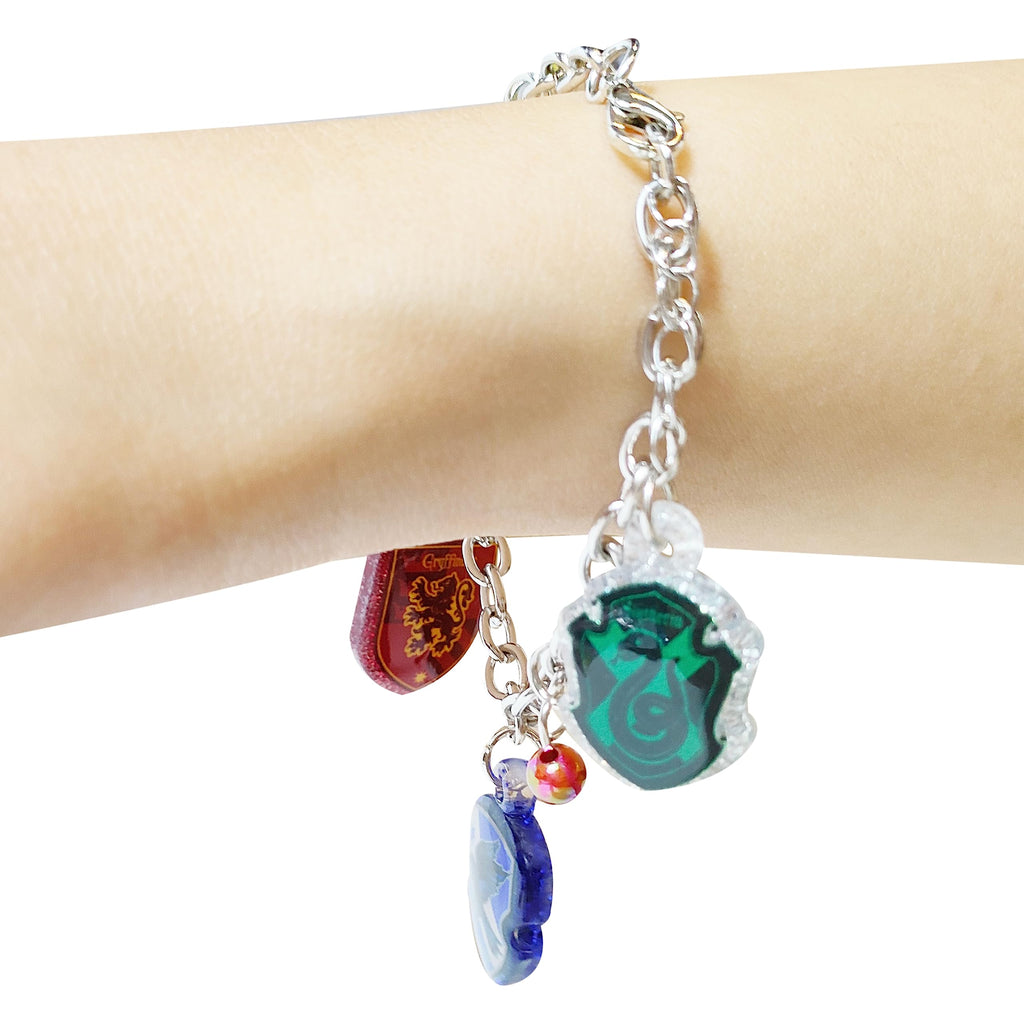 LUV HER 7" Minecraft Bracelet with 4 Metal Charms - Minecraft -Ages 3+