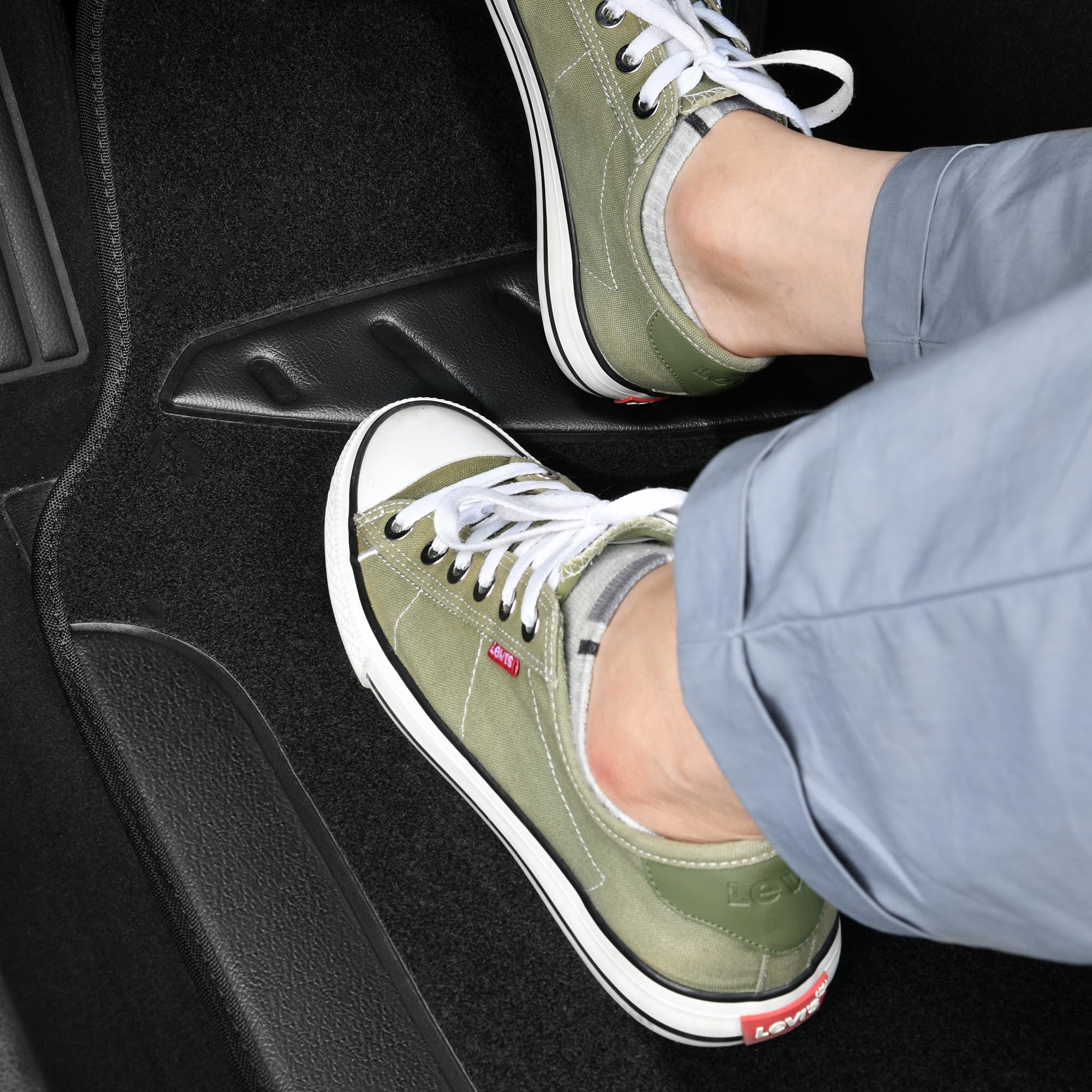 CAR PASS Beige Leather & Waterproof Car Carpet Floor Mats, Universal Car Mats Fit for SUV,Vans,sedans, Trucks,Set of 4pcs Car Carpet with Anti-Slip nibbs Driver Heel Pad (All Beige)