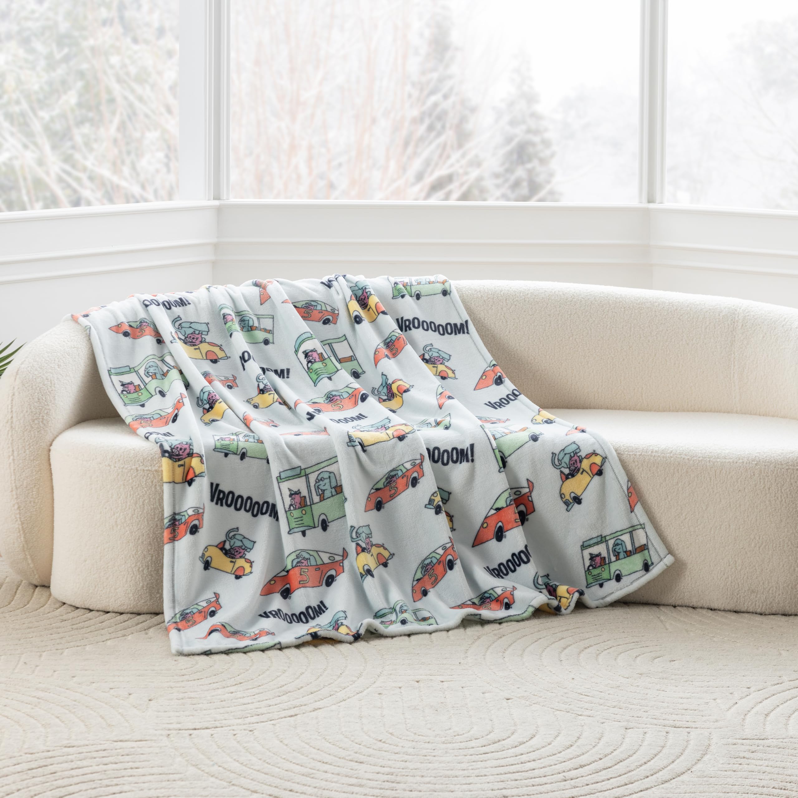 Berkshire Blanket VelvetLoft® Luxury Soft Polyester Throw Blanket, Don’t Let The Pigeon Drive The Bus, 50 x 70in(Official Mo Willems® Product)