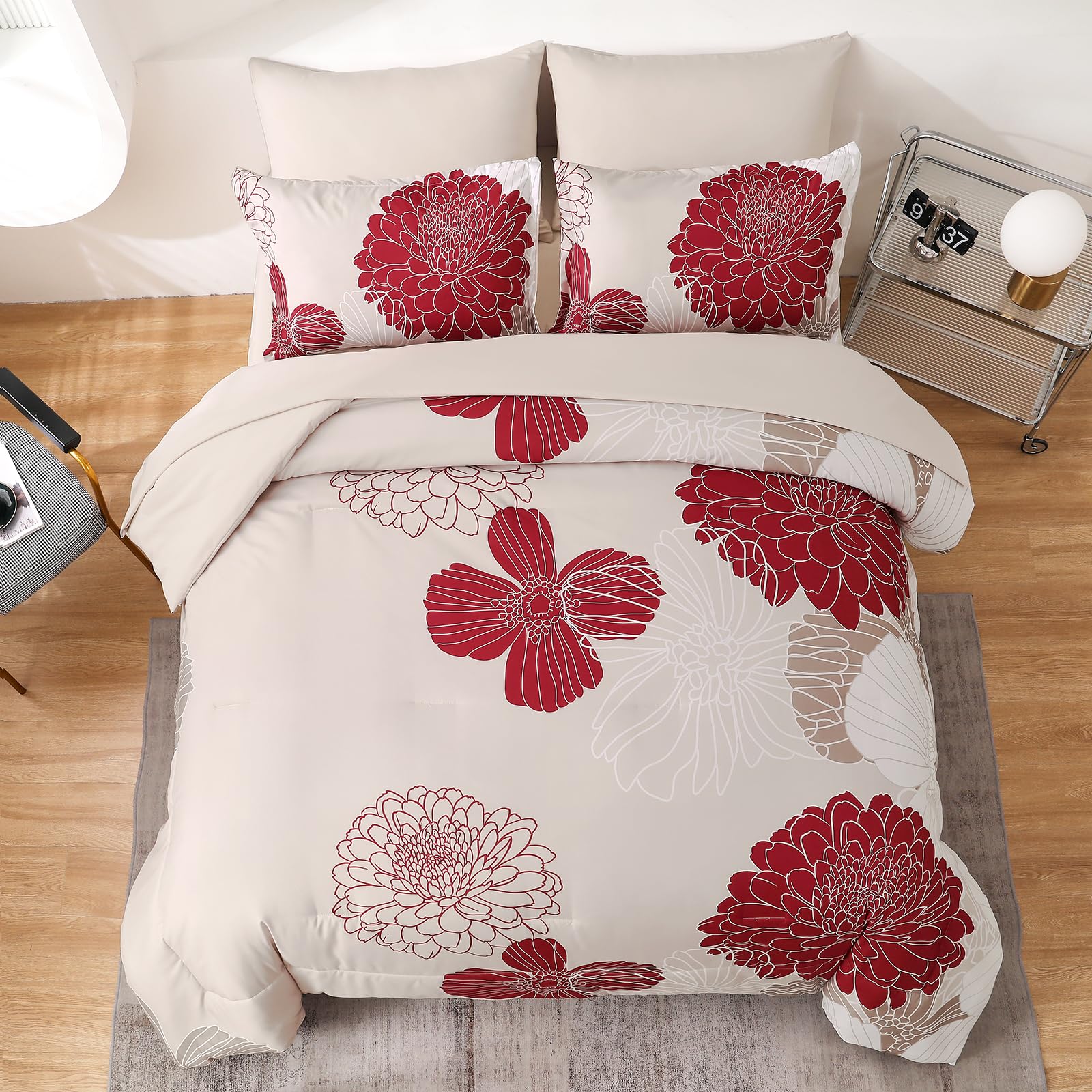Yiran 7 Pieces Bed in a Bag Blue Floral Comforter Set Queen Size Flowers Comforter Set Soft Microfiber Bedding Set (1 Comforter 1 Flat Sheet 1 Fitted Sheet 2 Pillowshams 2 Pillowcases)