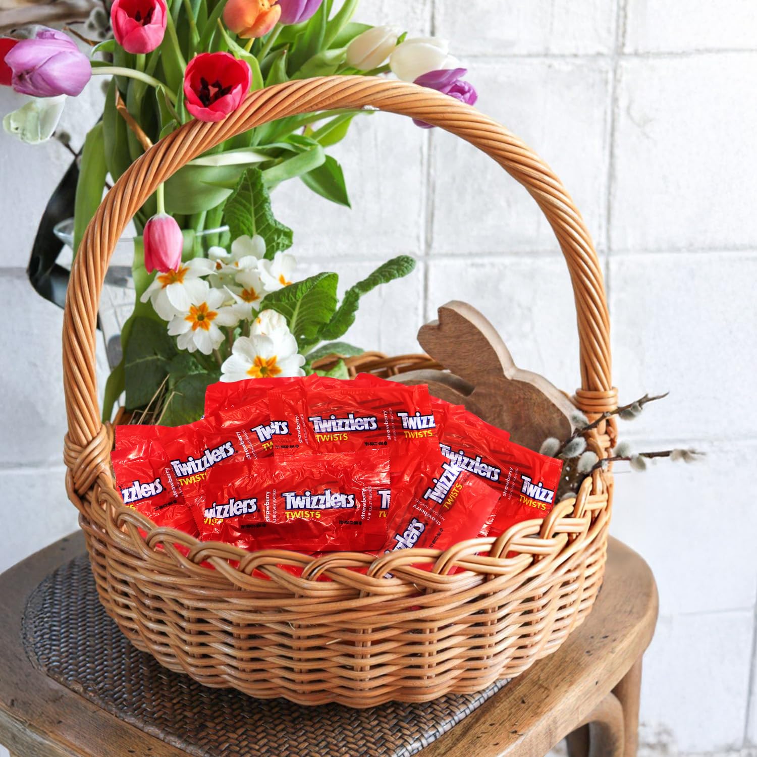 Strawberry Licorice Candy Bulk 2 lb, 95 Pieces Individually Wrapped - Geeoollah - Soft Chewy Red Candy for Party Favors, Office Candy Jar, Goodie Bags and Snacking