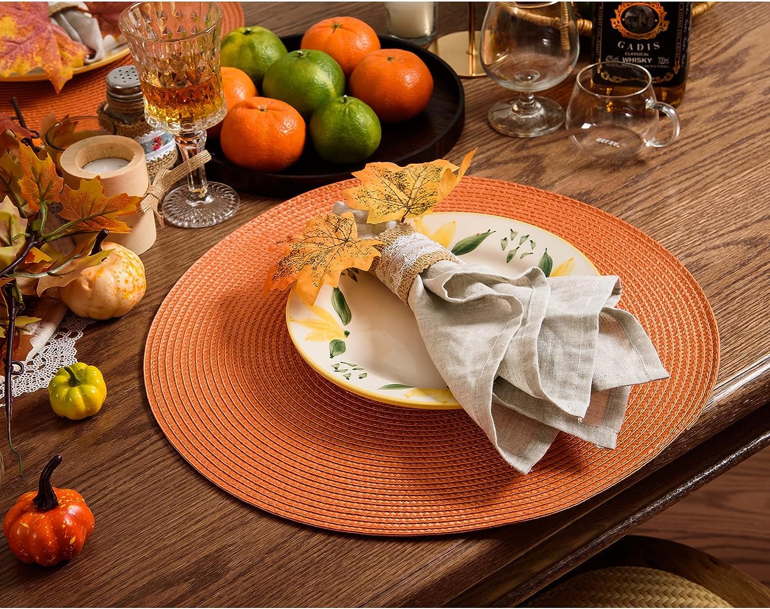 AHHFSMEI Round Placemats Set of 6 Heat Resistant Washable Non-Slip Woven Braided Table Mats for Dining Table Kitchen & Home Decor (Beige)