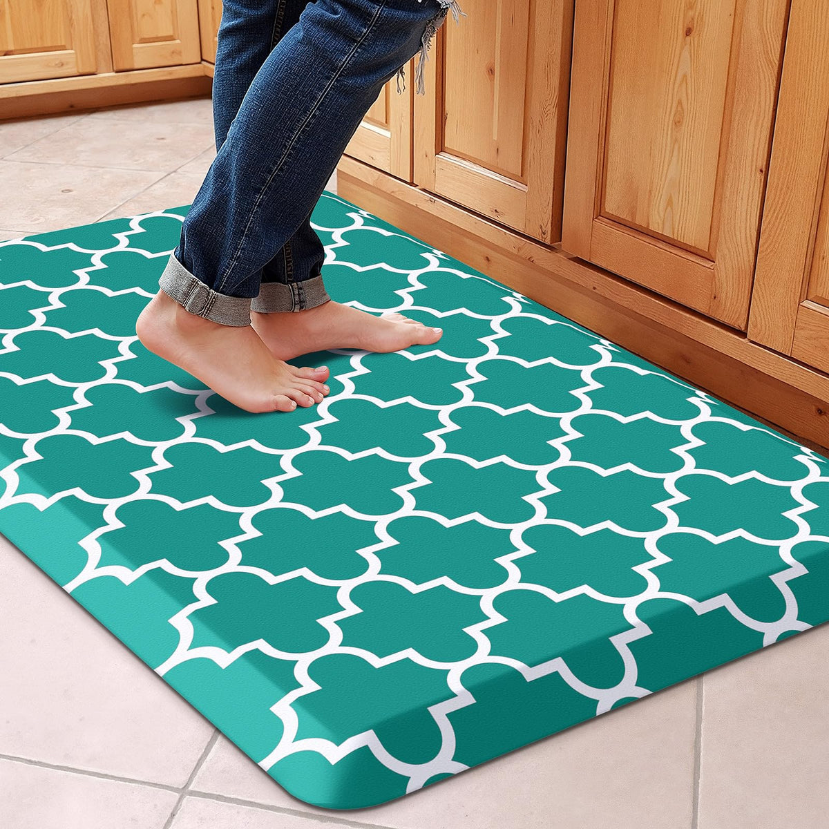 WISELIFE Anti-Fatigue Cushioned Kitchen Mat / Rug ,17.3"x 28",Non Slip Heavy Duty PVC Ergonomic Waterproof Comfort Rugs for Floor Home, Office, Sink, Laundry,Black