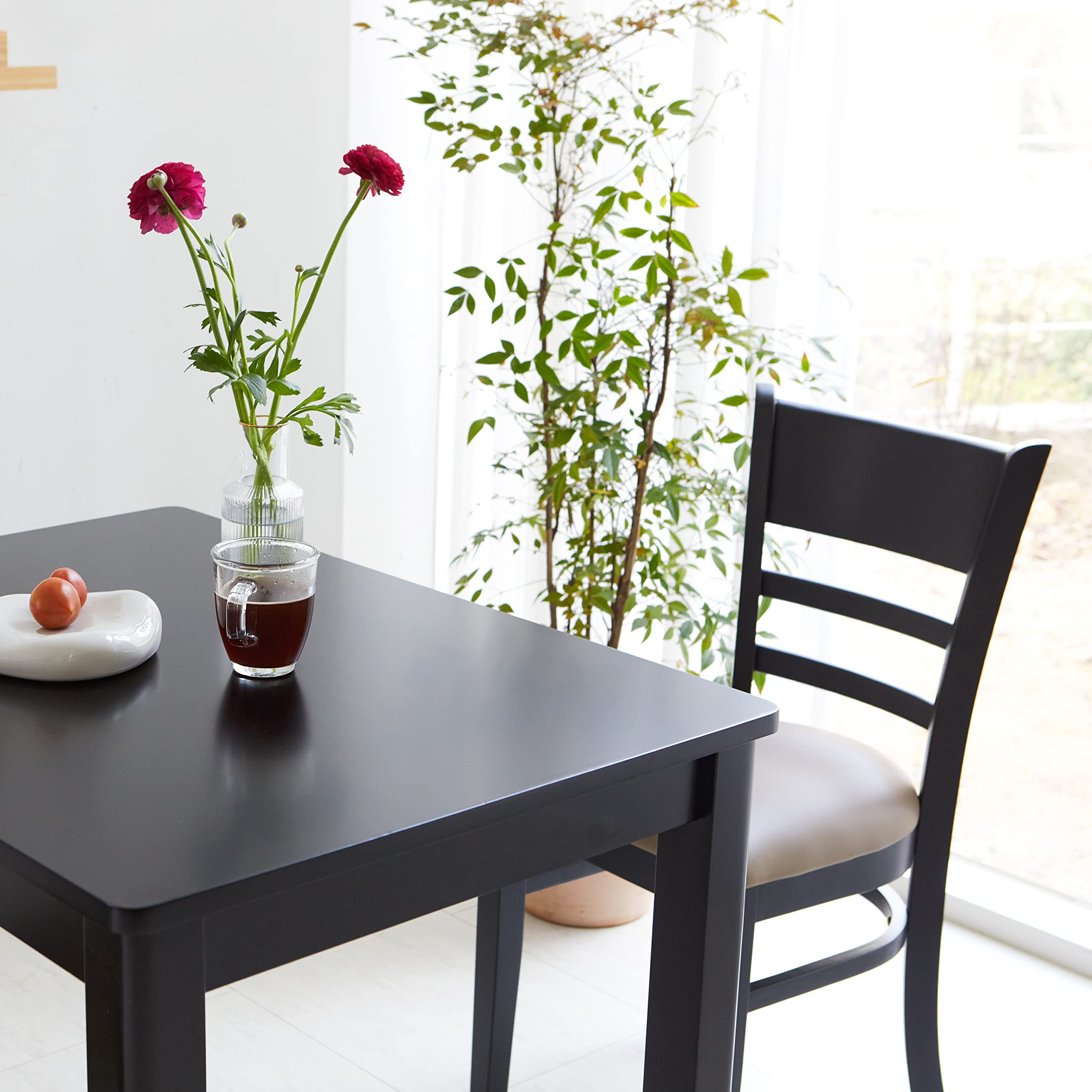 Livinia Cabin 33.5" Wooden Dining Table/Small Rectangular Modern Farmhouse Solid Wood Kitchen Table Desk (Black)