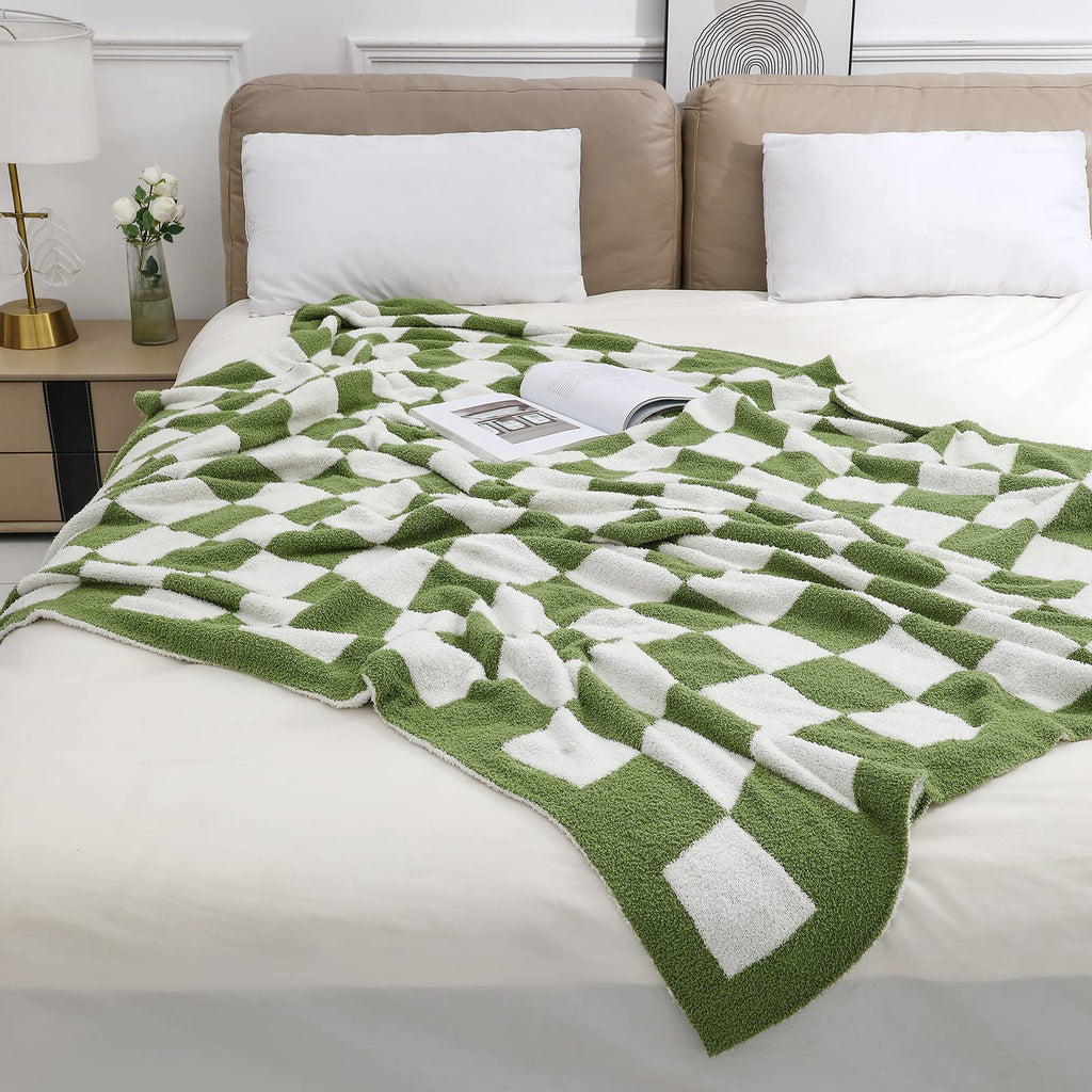 bearberry Fuzzy Checkerboard Grid Throw Blanket Soft Cozy Warm Microfiber All Season Blanket Decor for Couch Sofa Bed Travel Home (Avocado Green, 50''x60'')