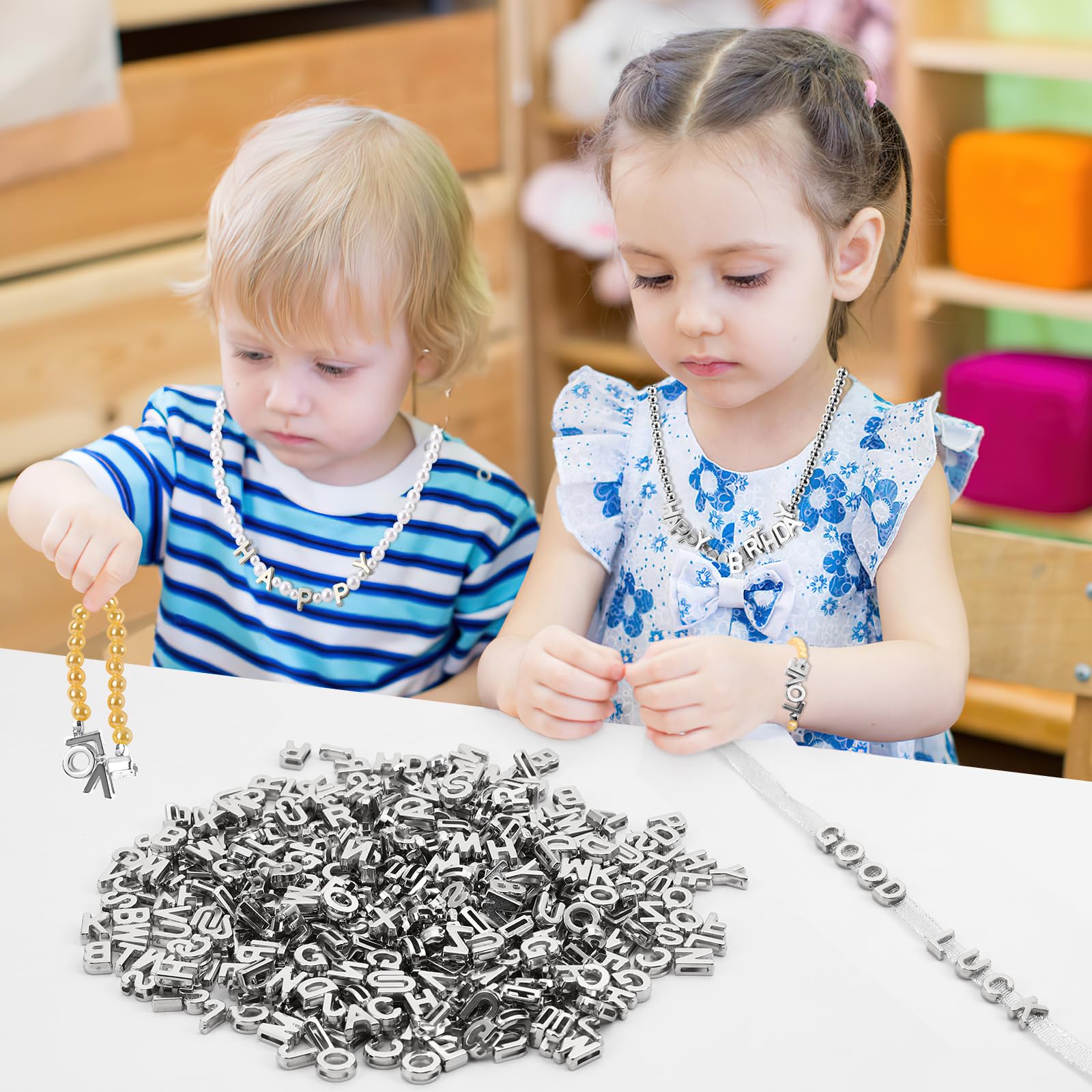 Augshy 700PCS White Letter Beads Alphabet Beads for Making DIY (6mm) | Premium Acrylic Cube Shape, Ideal Bracelets and Keychains, Large Hole Design for Easy Paracord Threading