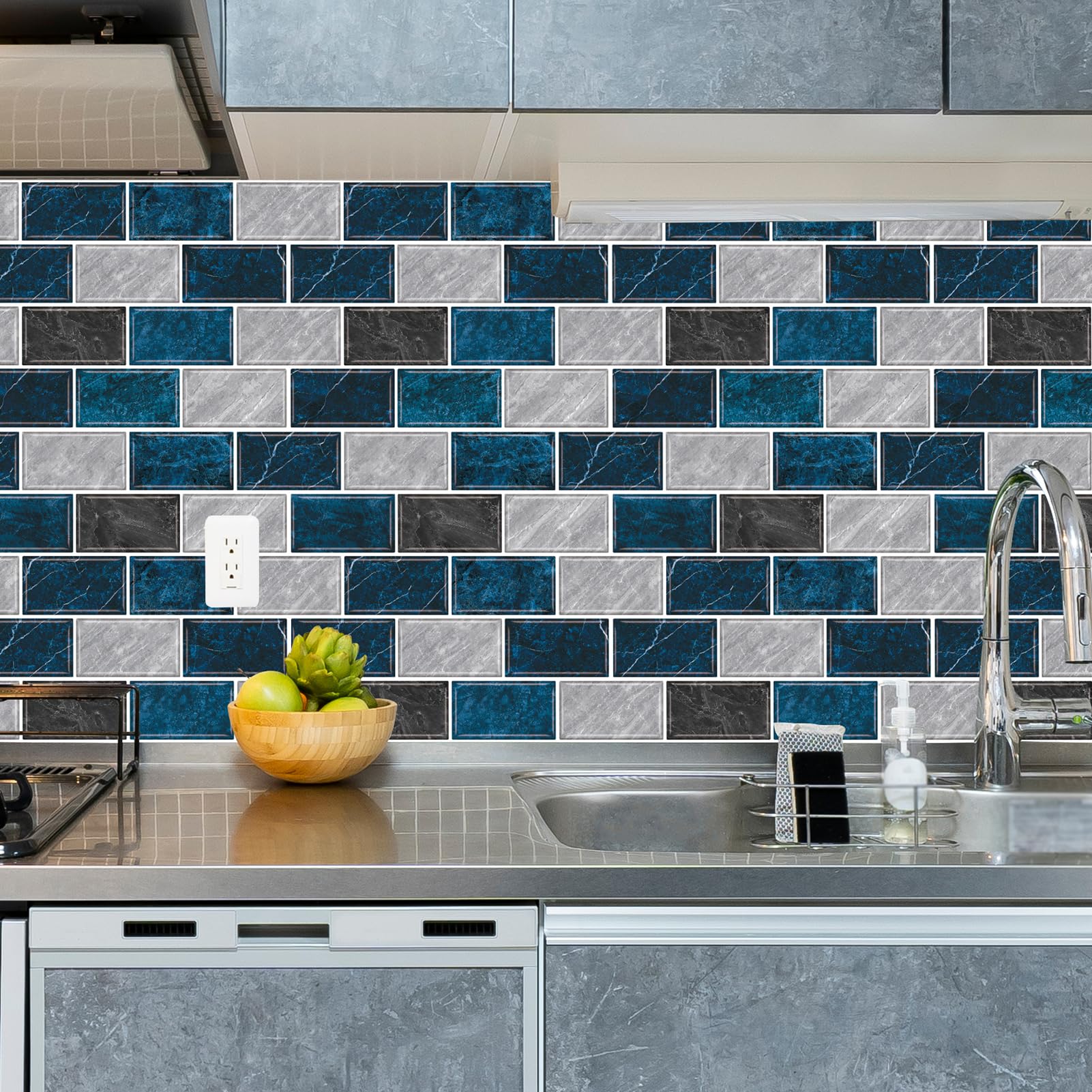 URCOLOR 10-Sheet Back Splashes for Kitchens Peel and Stick,12"x12" Self Adhesive Subway Wall Tiles Stick on backsplash Tiles for Bathroom Black Marble