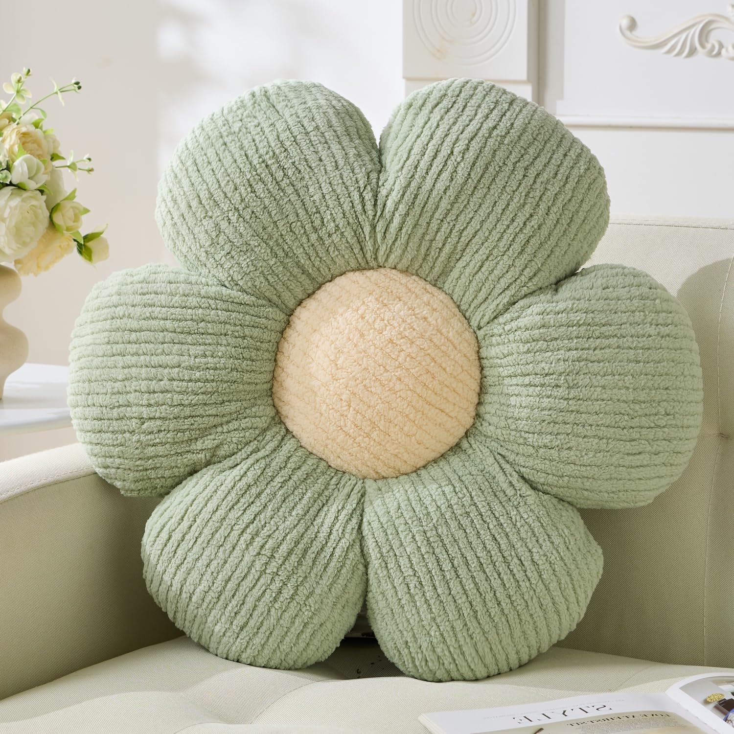 Flower Pillow, Blue Throw Pillows Cute Daisy Decorative Pillow Cushion Seating Home Decorative for Bed, Sofa, Couch