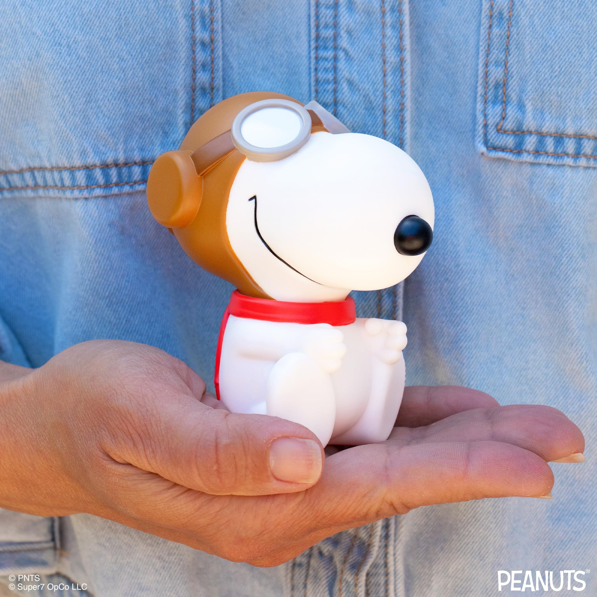 Super7 Fun! Fun! Peanuts Snoopy (Puffy Coat) Vinyl Figure - 5" Peanuts Action Figure - Classic Cartoon Fans Collectibles & Retro Toys - Cartoon Model for Collectors & Display Figurine - Comic Strips
