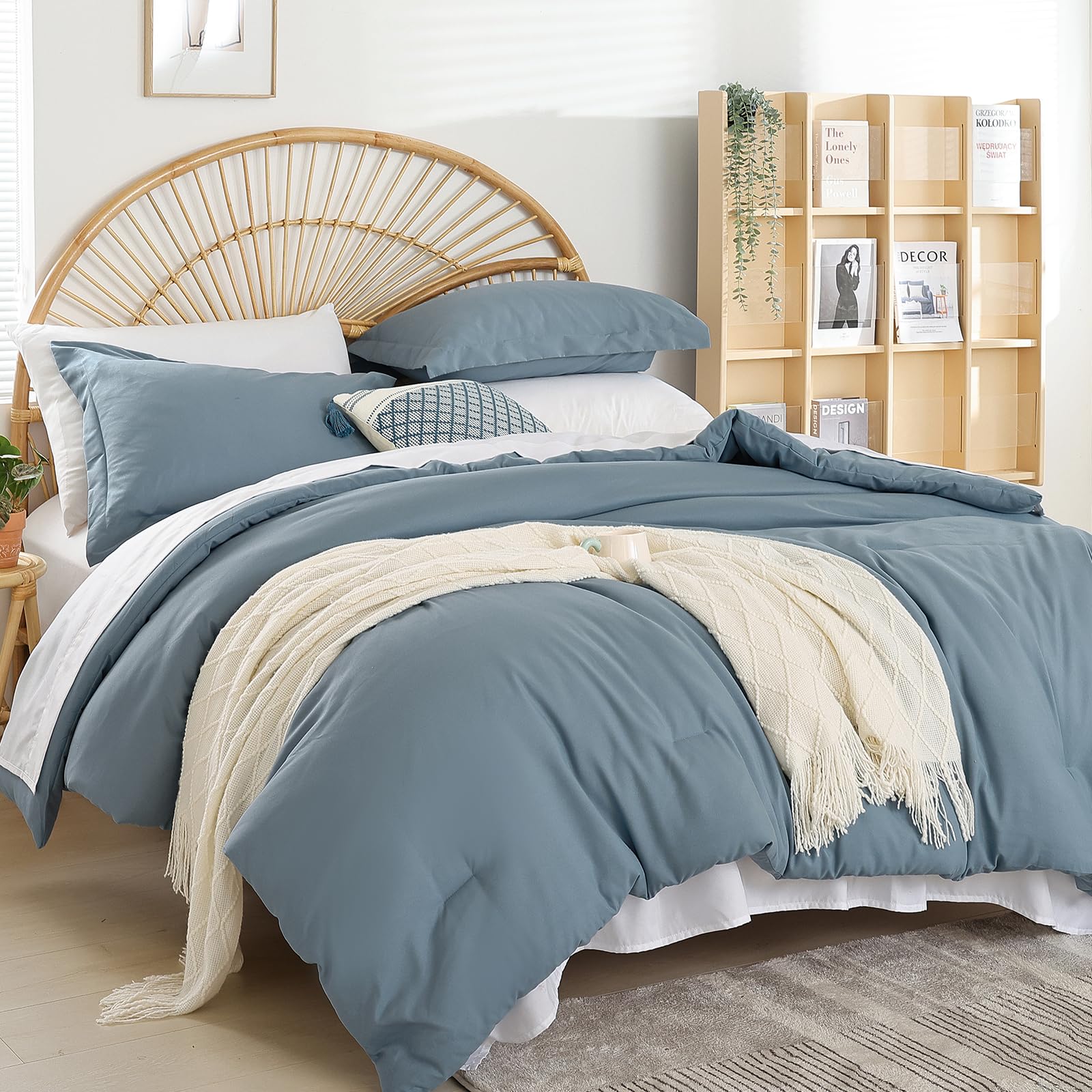 weigelia Twin Comforter Set 5 Pieces Beige Bed in A Bag Soft Queen Bedding Set Lightweight Comforter Set for Women and Men（Comforters, Flat & Fitted Sheets, Pillowcases & Shams）