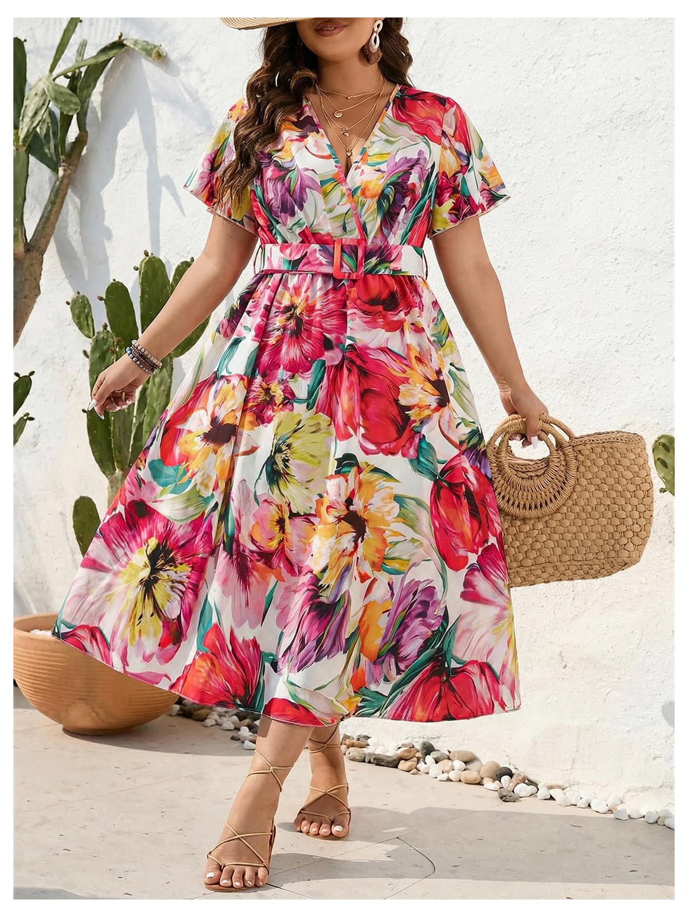 Floerns Women's Plus Size Boho Hawaiian Tropical Dresses V Neck Short Sleeve Floral A Line Long Dress Vacation Beach Outfits