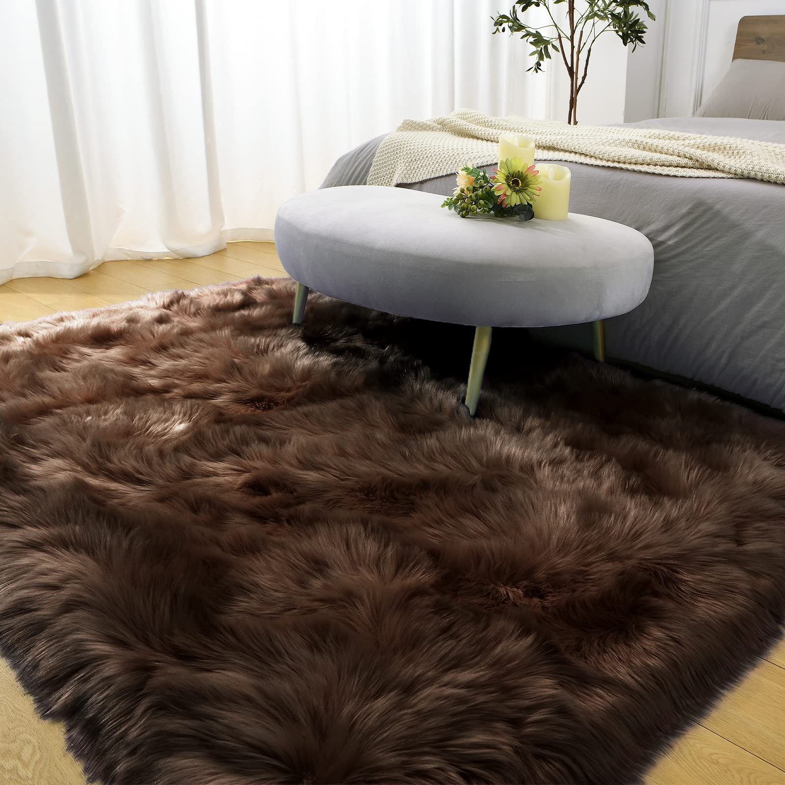 LOCHAS Soft Fluffy Faux Fur Rugs for Bedroom Bedside Rug 2x3 Feet, Washable, Furry Sheepskin Area Rug for Living Room Girls Room, Luxury Shag Carpet Home Decor, Beige