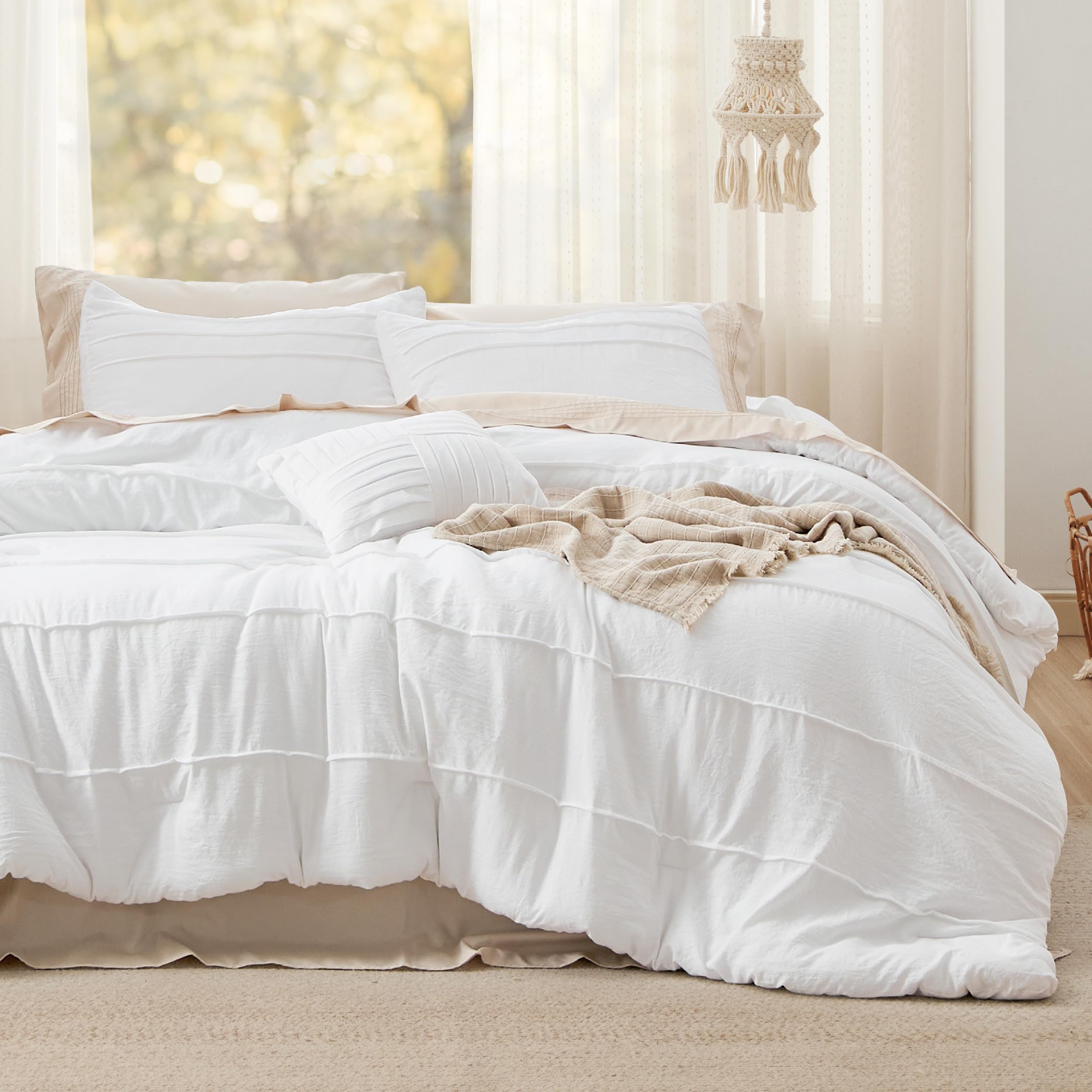 Bedsure Twin Comforter Set - 3 Pieces Pinch Pleat Bed Set, Beige Boho Bedding for All Season, 1 Soft Comforter, 1 Pillowcase, 1 Decorative Pillow