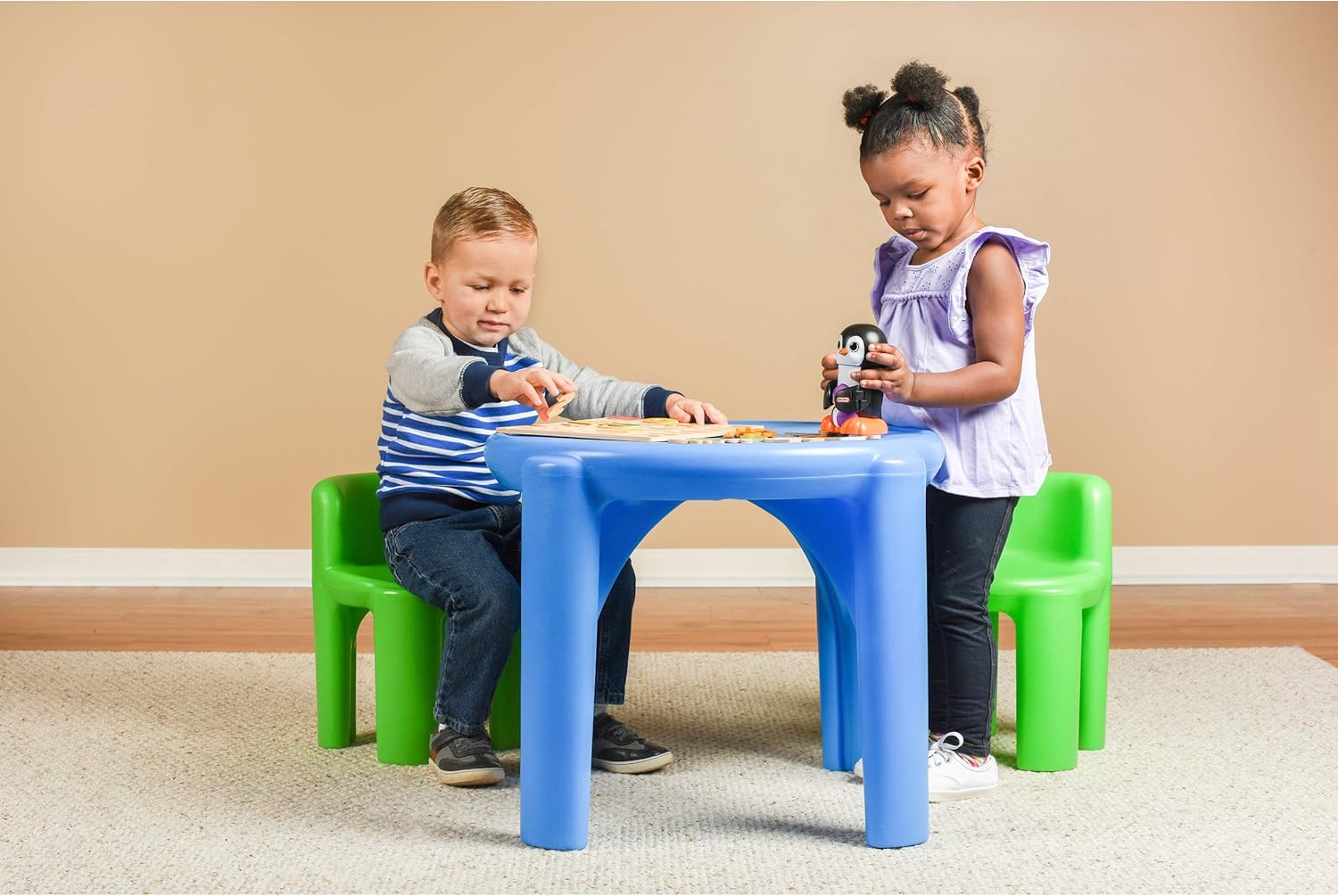 Little Tikes Bright 'n Bold Table & Chairs, Green/Blue, 24 x 24 x 18