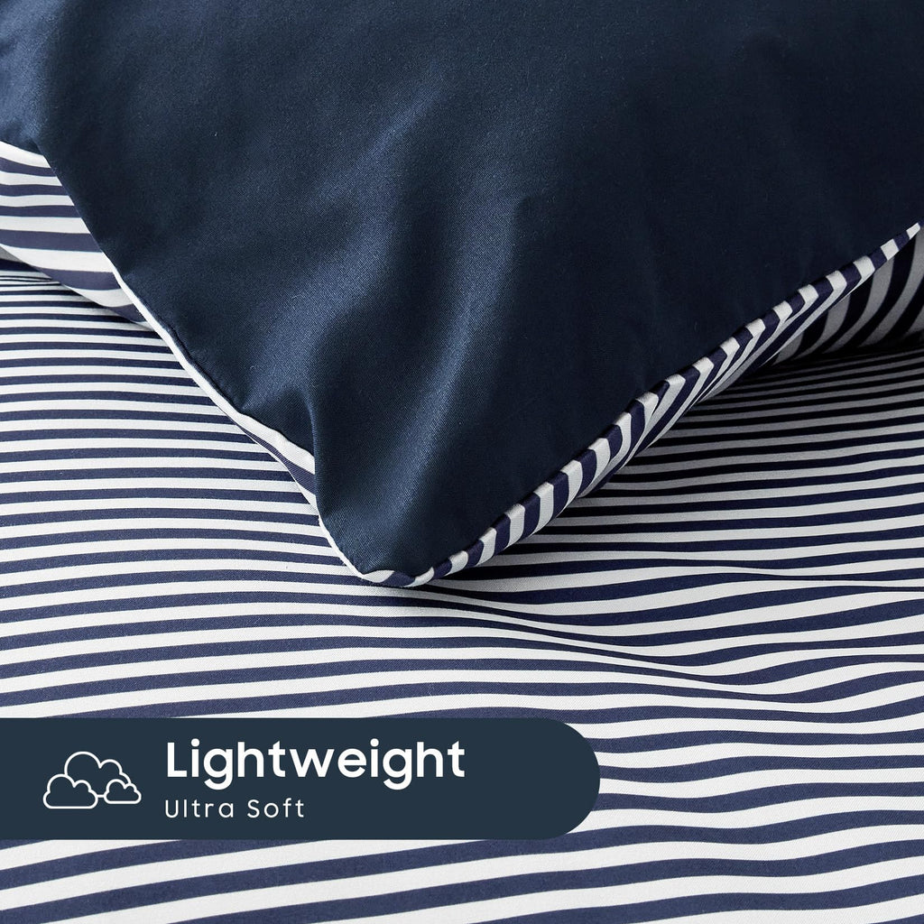 Wake In Cloud - Striped Comforter Set, Ticking Stripe Vertical Pinstripe Neutral Farmhouse Pattern Printed, Soft Lightweight Bedding, 3 Pieces, Blue White, Twin/Twin XL Size