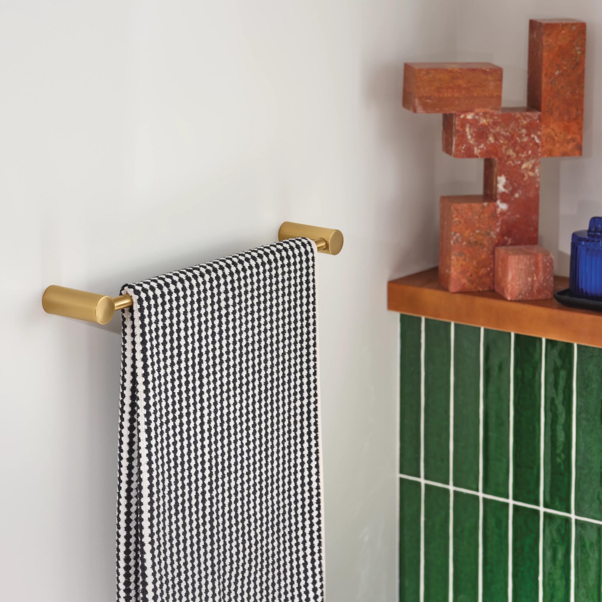 Moen Align Brushed Gold 18-Inch Modern Single -Towel Bar, YB0418BG