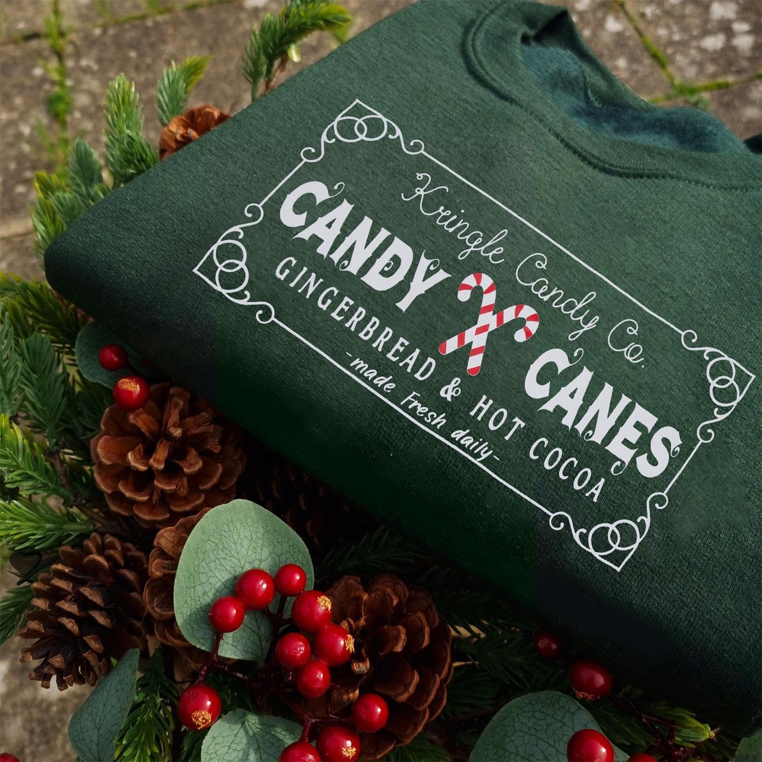 Christmas Sweatshirts Women Candy Canes Graphic Sweatshirt Vintage Xmas Long Sleeve Shirt Pullover Tops