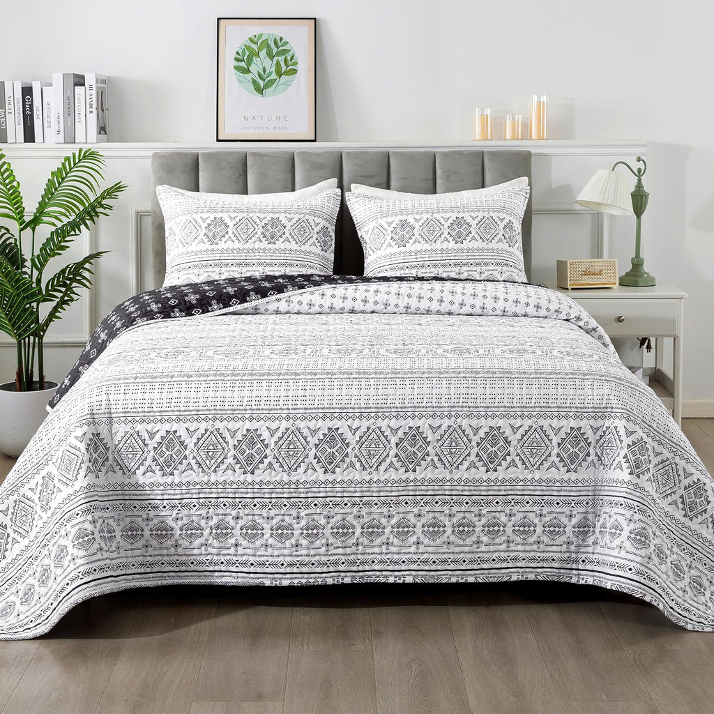 Andency Twin Quilt Set Grey, 2 Pieces Boho Lightweight Soft Striped Bedspread for All Season (68"x86"), Gray Printed Bohemian Polyester Reversible Coverlet Comoforter Sets