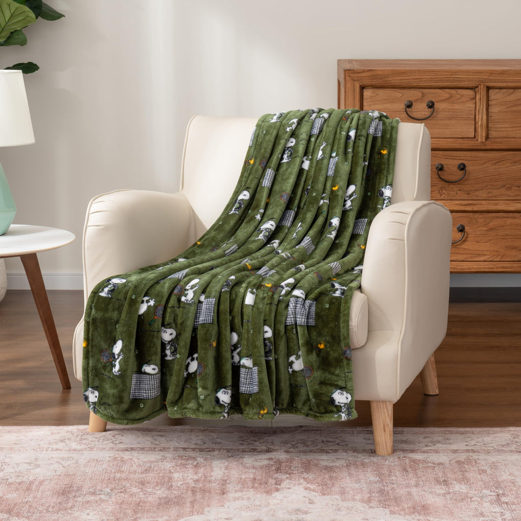 Berkshire Blanket VelvetLoft® Luxury Soft Polyester Throw Blanket, Don’t Let The Pigeon Drive The Bus, 50 x 70in(Official Mo Willems® Product)