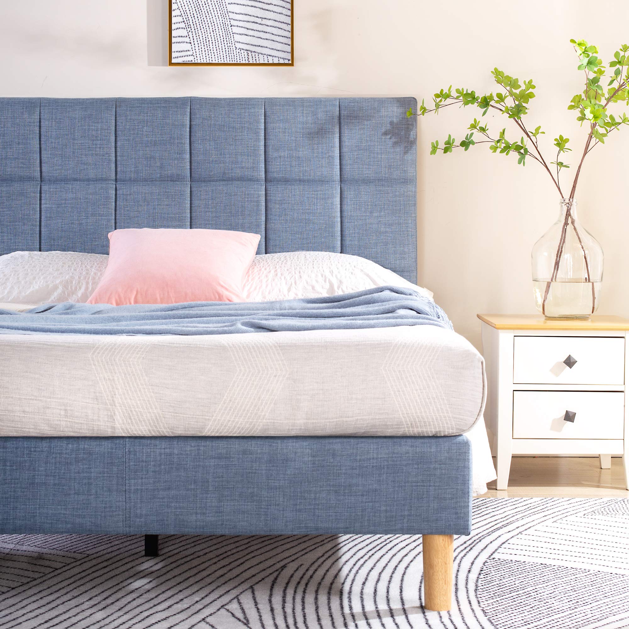 ZINUS Lottie Upholstered Platform Bed Frame with Short Headboard, Mattress Foundation, Wood Slat Support, No Box Spring Needed, Easy Assembly, Beige, Full