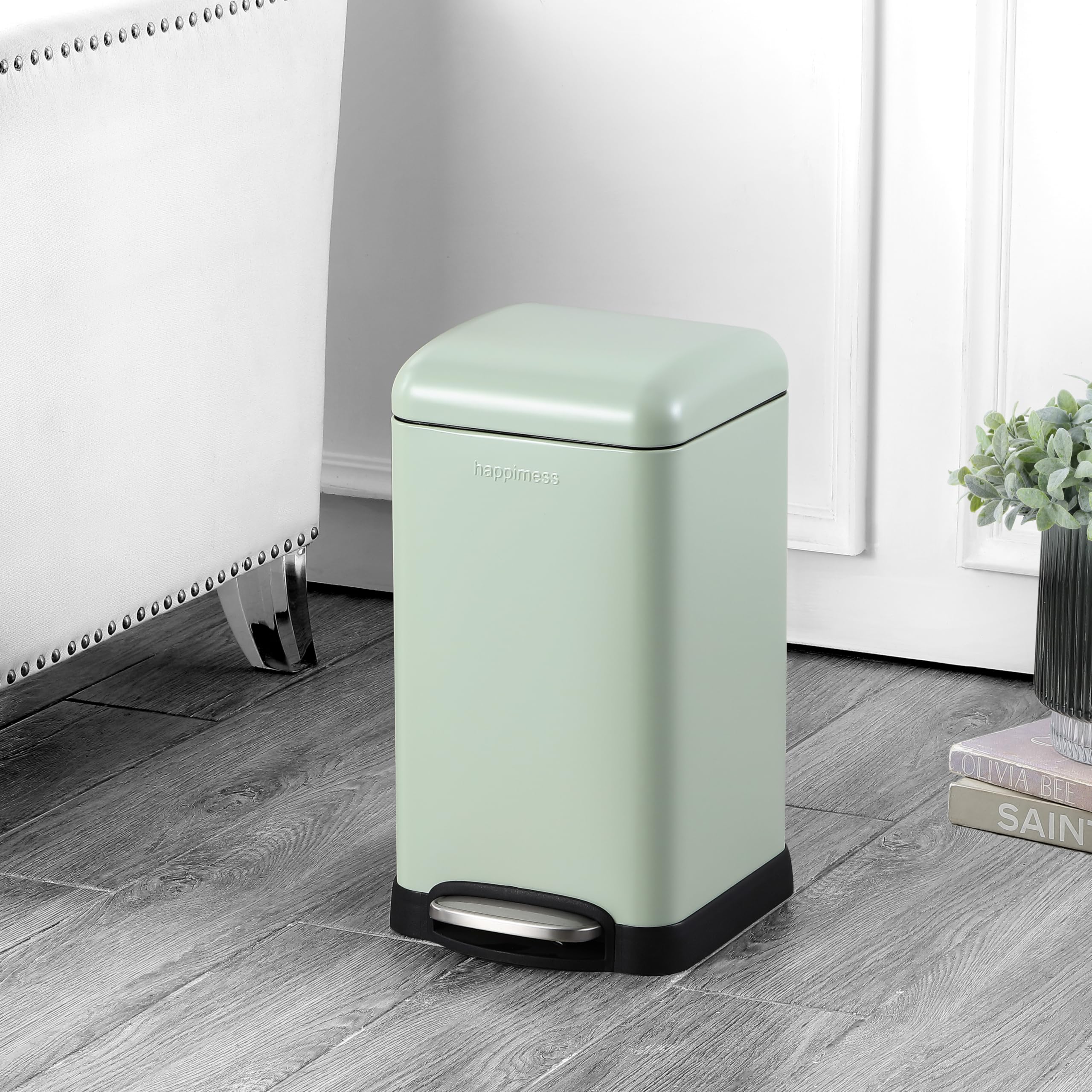 happimess HPM1012B Betty Retro Mini 3.2-Gallon Step-Open Trash Can with Soft-Close Lid, Modern, Minimalistic, Fingerprint Proof for Home, Kitchen, Laundry Room, Office, Bedroom, Bathroom, Black