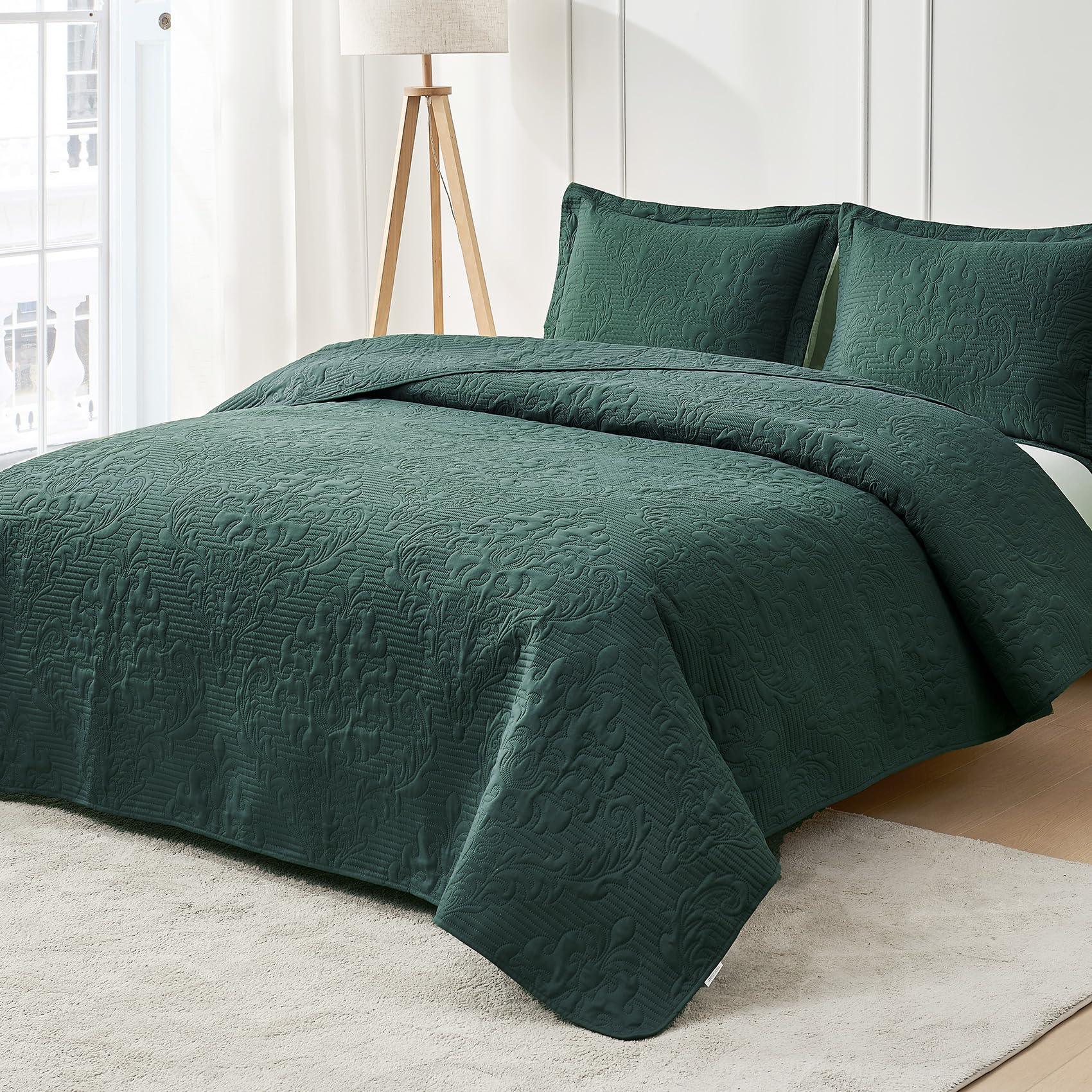 Hansleep Black Quilt Twin Size - Damask Ultrasonic All Season Bedspread Twin, Soft Lightweight Coverlet Bedding Set, 2 Pieces (1 Quilt, 1 Pillow Sham)