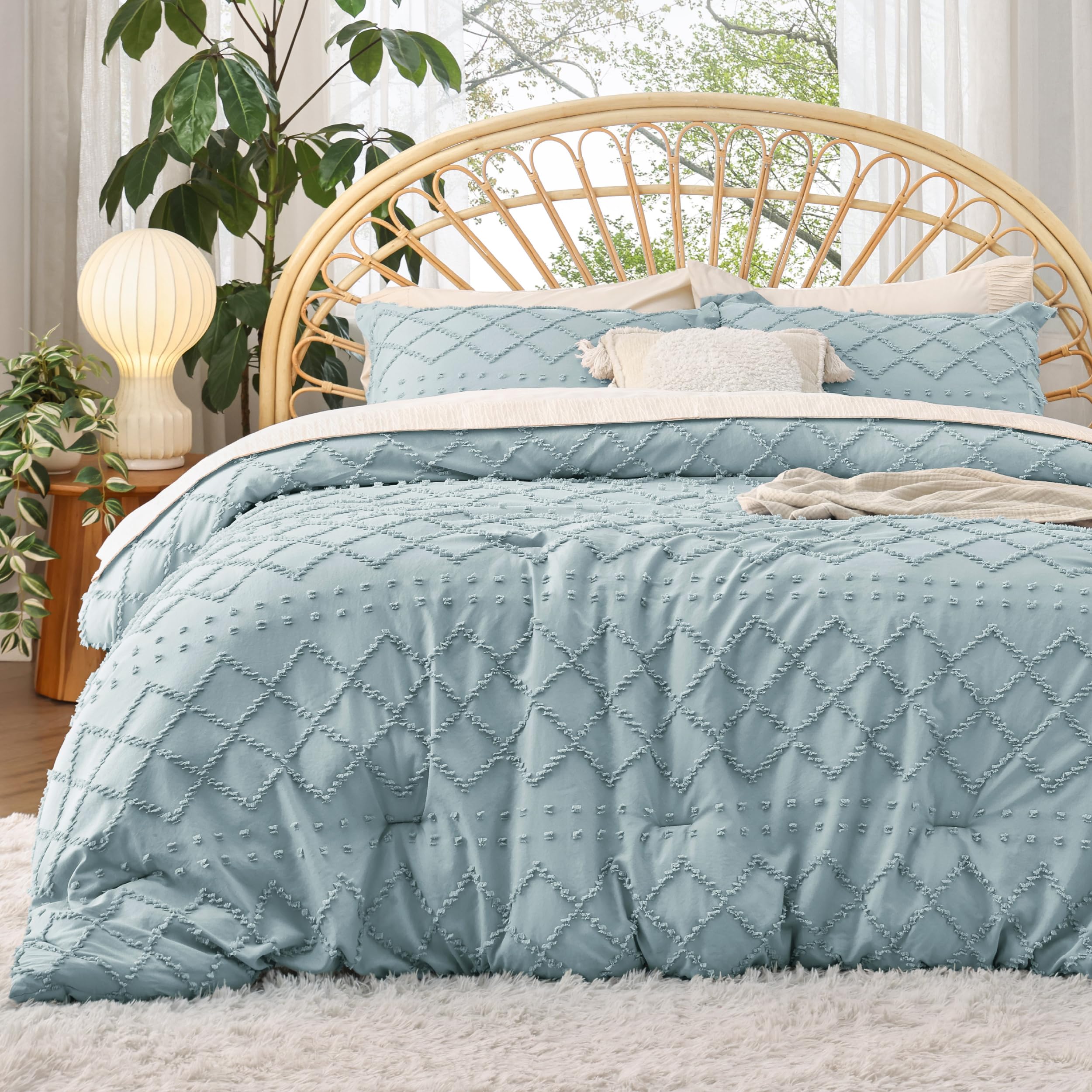 Bedsure Twin Comforter Set - White Boho Twin Comforter, Distressed Vintage Dorm Bedding Set for Kids, 2 Pieces Modern Farmhouse-Style Bed Set, Includes 1 Pillow Sham