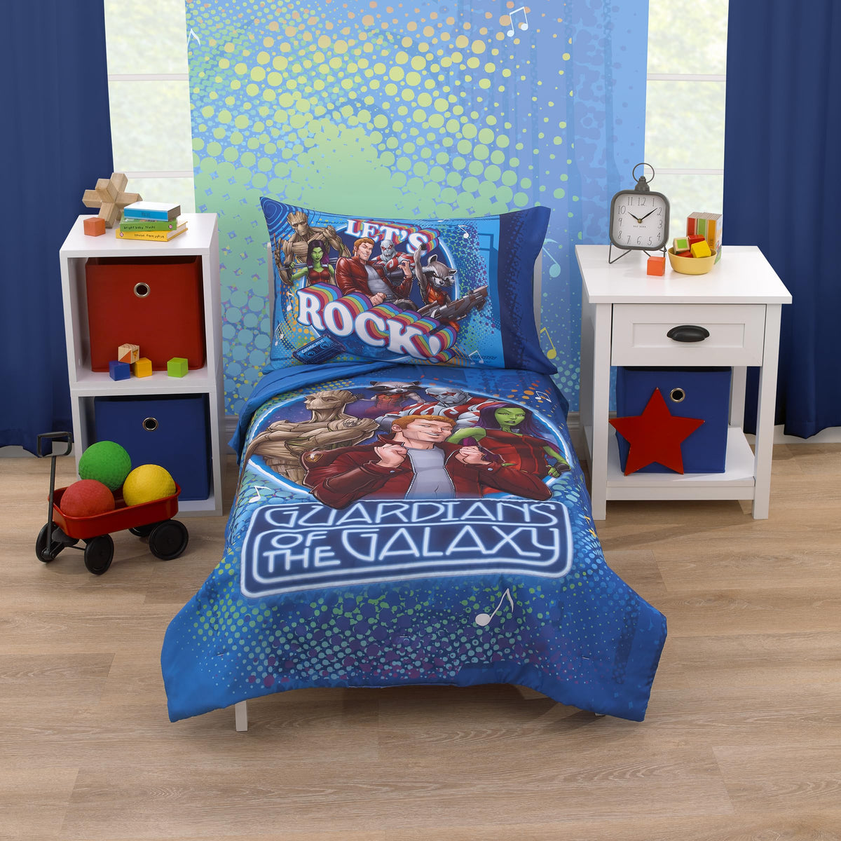 NoJo Marvel The Avengers I Am A Hero Blue, Green, Red, and Yellow 4 Piece Toddler Bed Set - Comforter, Fitted Bottom Sheet, Flat Top Sheet, and Reversible Pillowcase