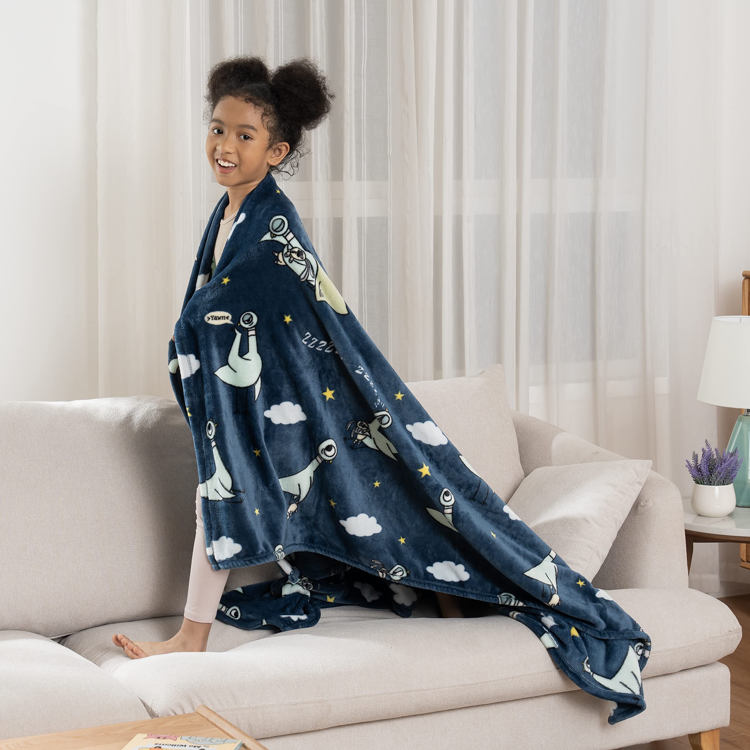 Berkshire Blanket VelvetLoft® Luxury Soft Polyester Throw Blanket, Don’t Let The Pigeon Drive The Bus, 50 x 70in(Official Mo Willems® Product)