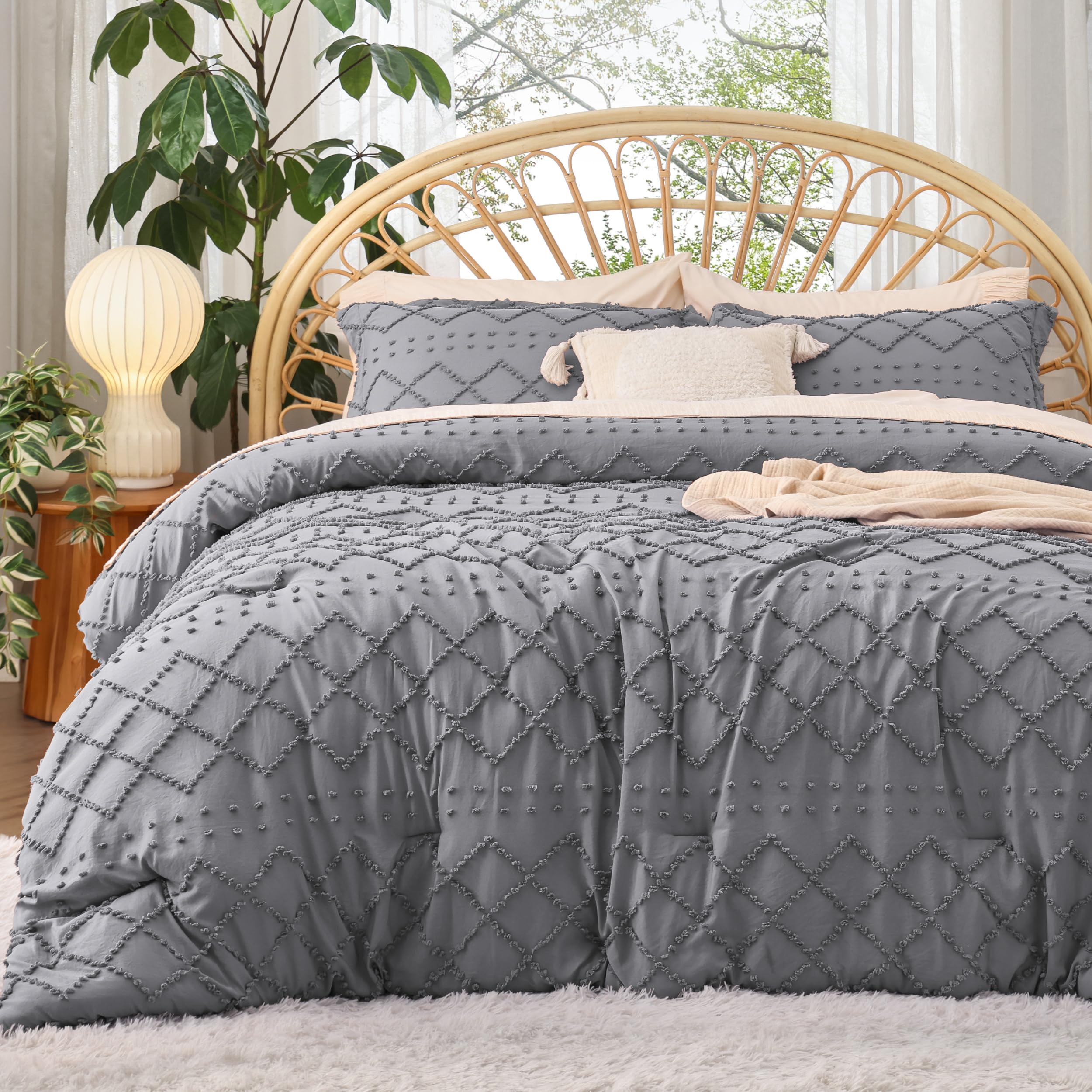 Bedsure Twin Comforter Set - White Boho Twin Comforter, Distressed Vintage Dorm Bedding Set for Kids, 2 Pieces Modern Farmhouse-Style Bed Set, Includes 1 Pillow Sham