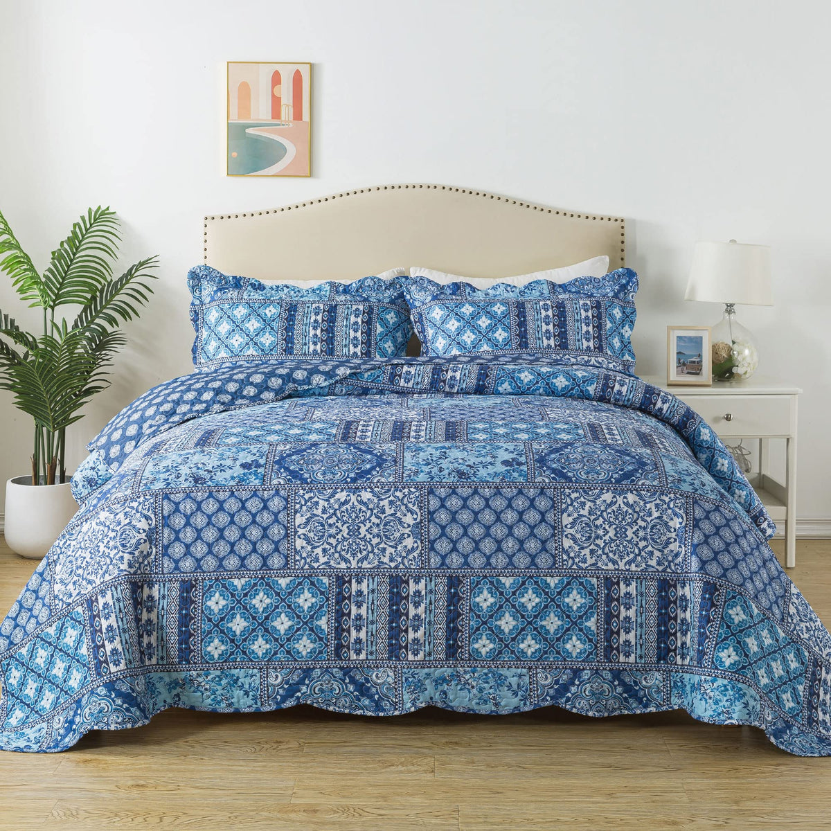 HoneiLife Quilt Sets Twin Size - 2 Piece Microfiber Quilts Reversible Bedspreads Patchwork Coverlets Floral Bedding Set All Season Quilts with Blue and White Porcelain Pattern