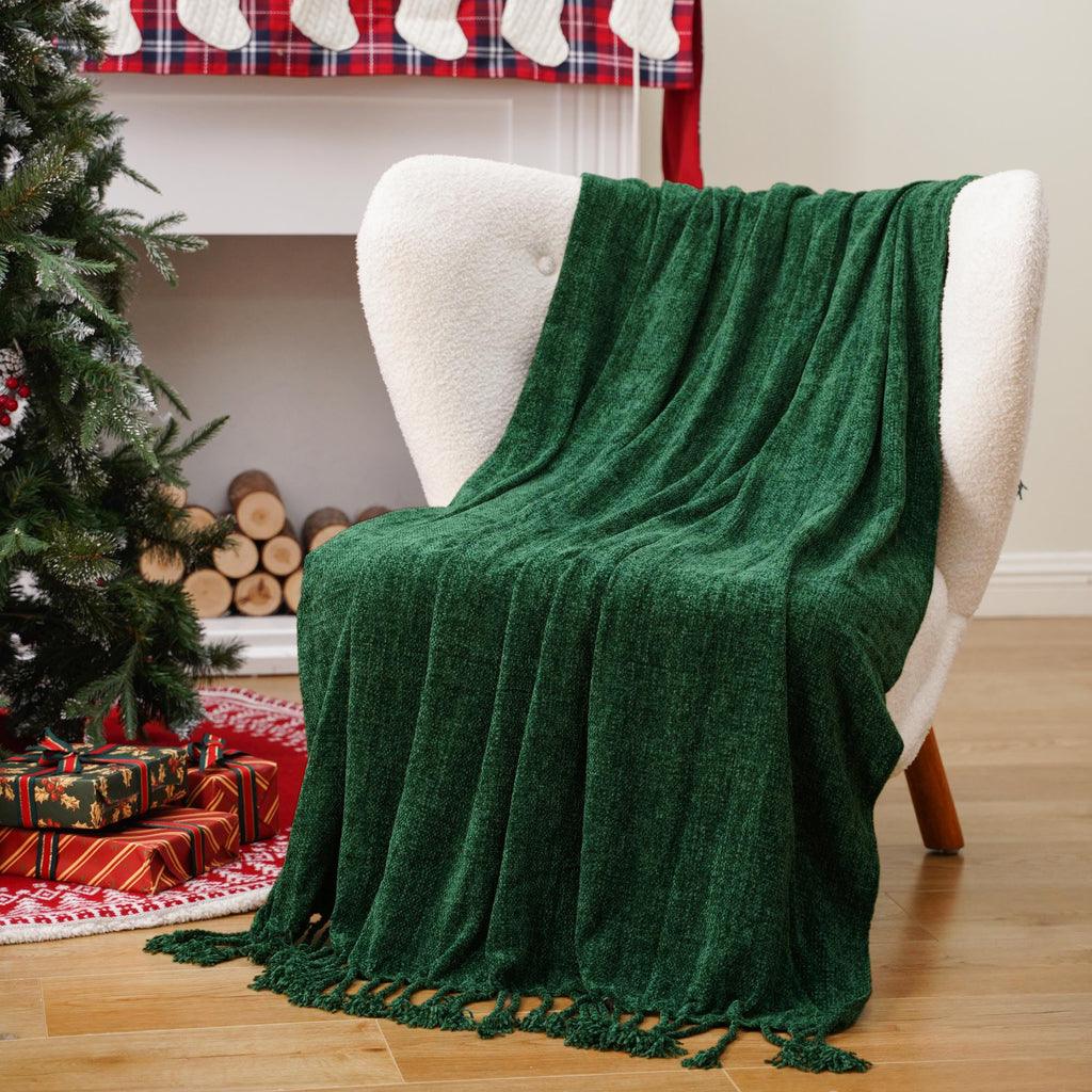 BATTILO HOME Beige Chenille Throw Blanket for Couch, Soft Cozy Textured Knit Throw Blanket with Handmade Fringe Tassels, Lightweight Decorative Farmhouse Blanket for Sofa Bed Chair, 50"x60"