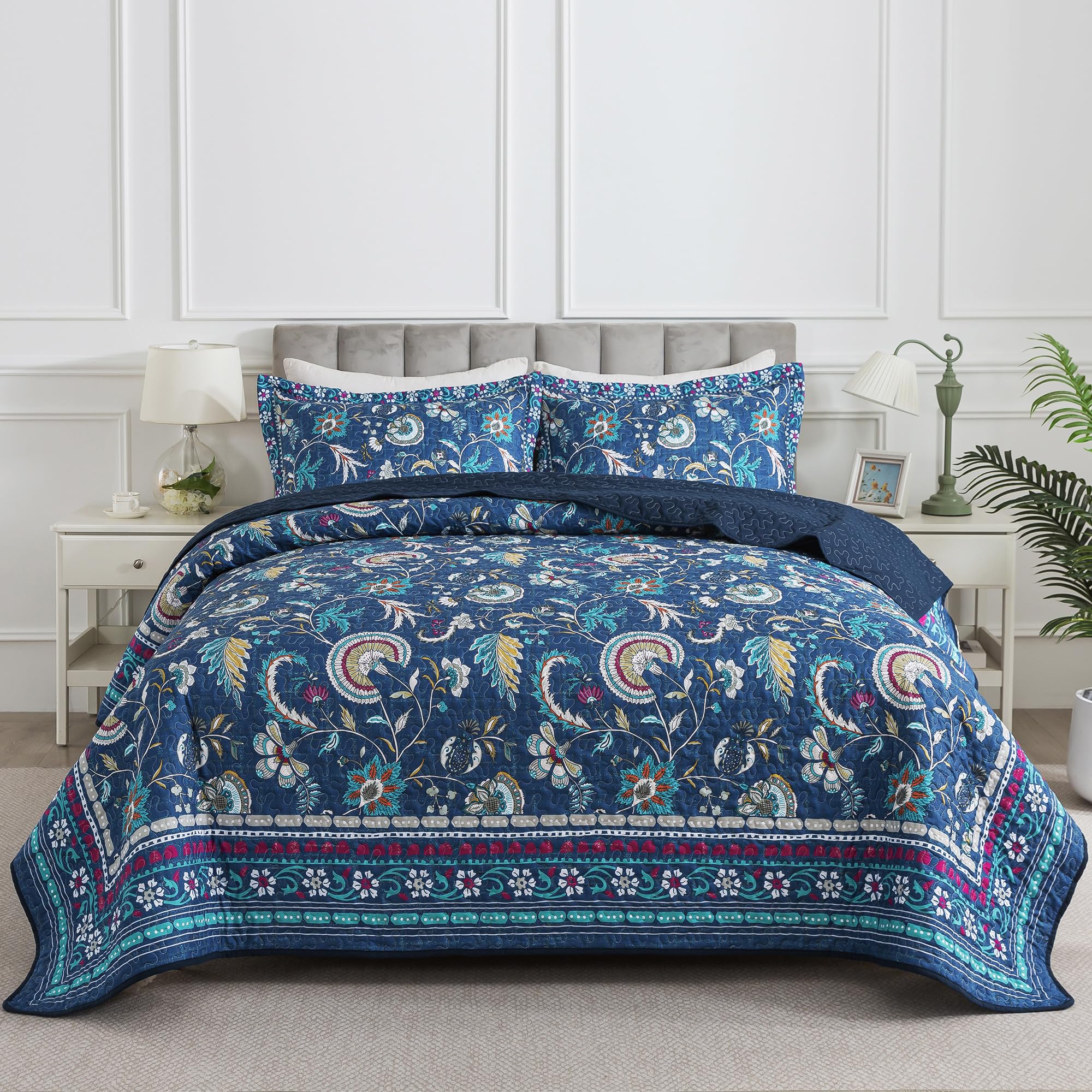 HoneiLife Quilt Sets Twin Size - 2 Piece Microfiber Quilts Reversible Bedspreads Patchwork Coverlets Floral Bedding Set All Season Quilts with Blue and White Porcelain Pattern