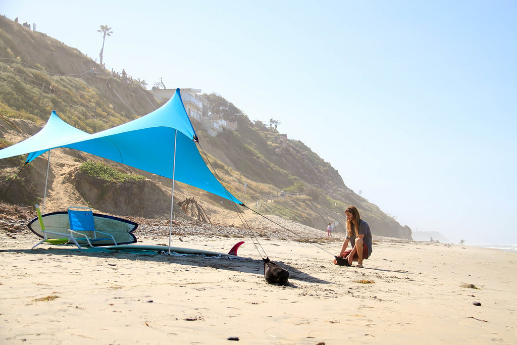 Neso Grande Portable Beach Tent Sun Shelter - Lightweight Beach Shade Canopy - Easy Setup for Family Outings - Patented Reinforced Corners - UPF 50+ Sun Protection - 7ft Tall, 9 x 9ft