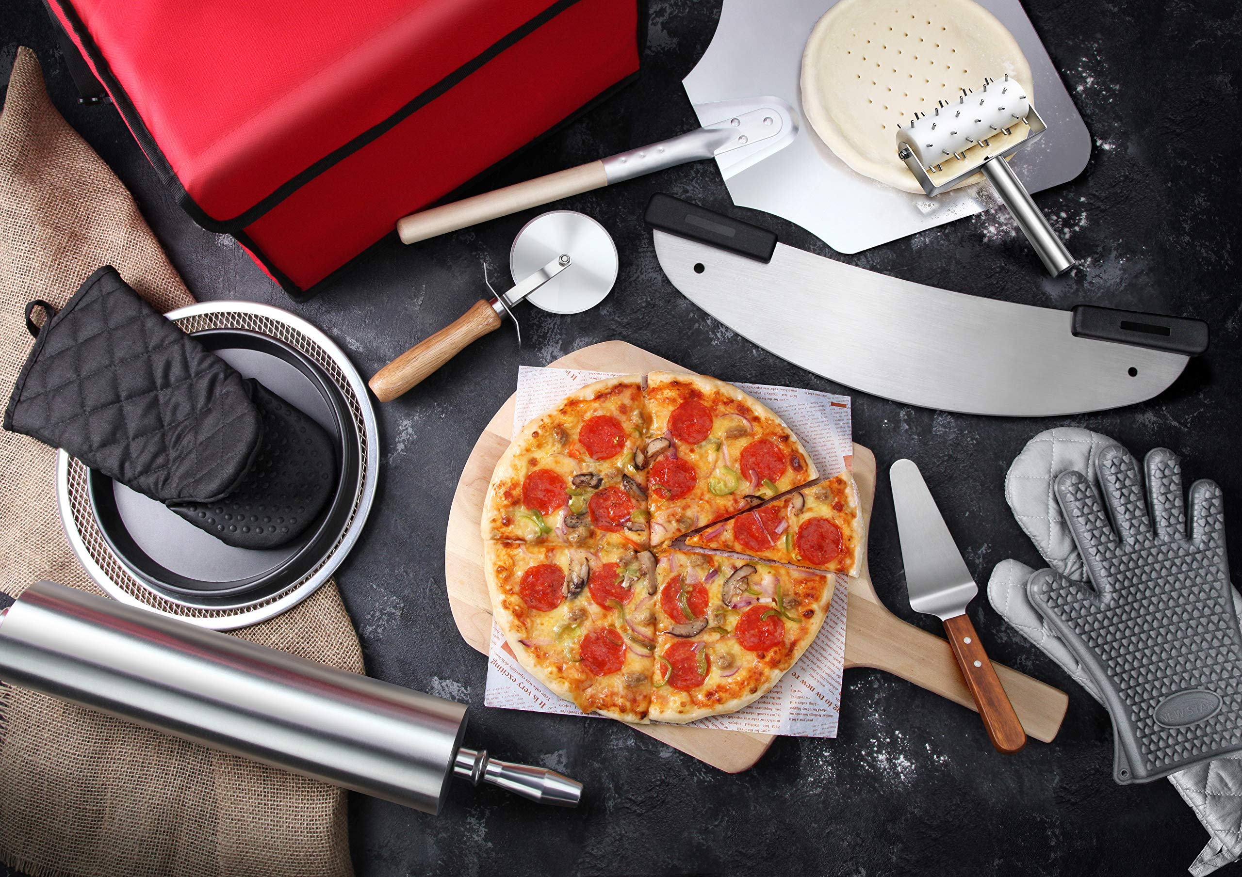 New Star Foodservice Restaurant-Grade Aluminum Pizza Pan/Tray, Wide Rim, 8 Inch, Pack of 6