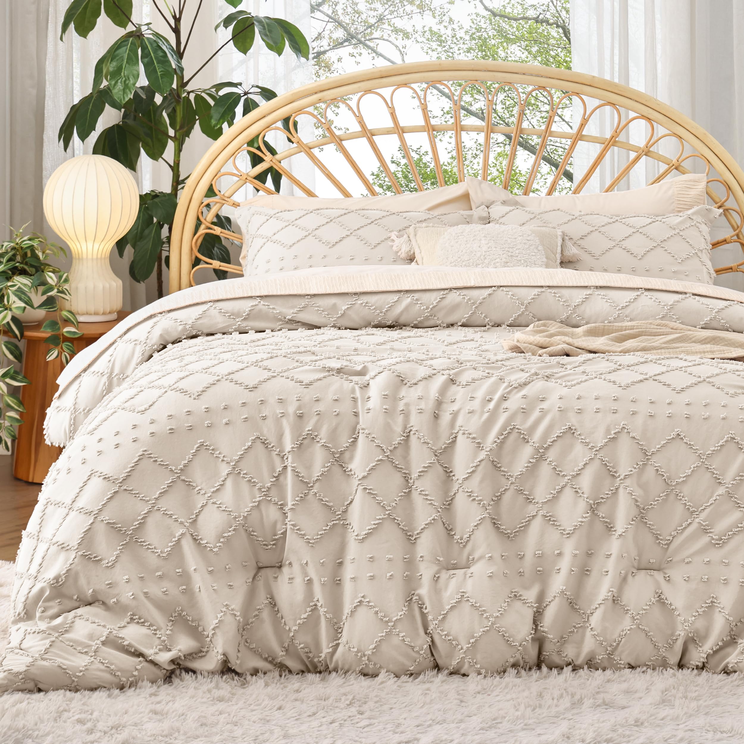 Bedsure Twin Comforter Set - White Boho Twin Comforter, Distressed Vintage Dorm Bedding Set for Kids, 2 Pieces Modern Farmhouse-Style Bed Set, Includes 1 Pillow Sham
