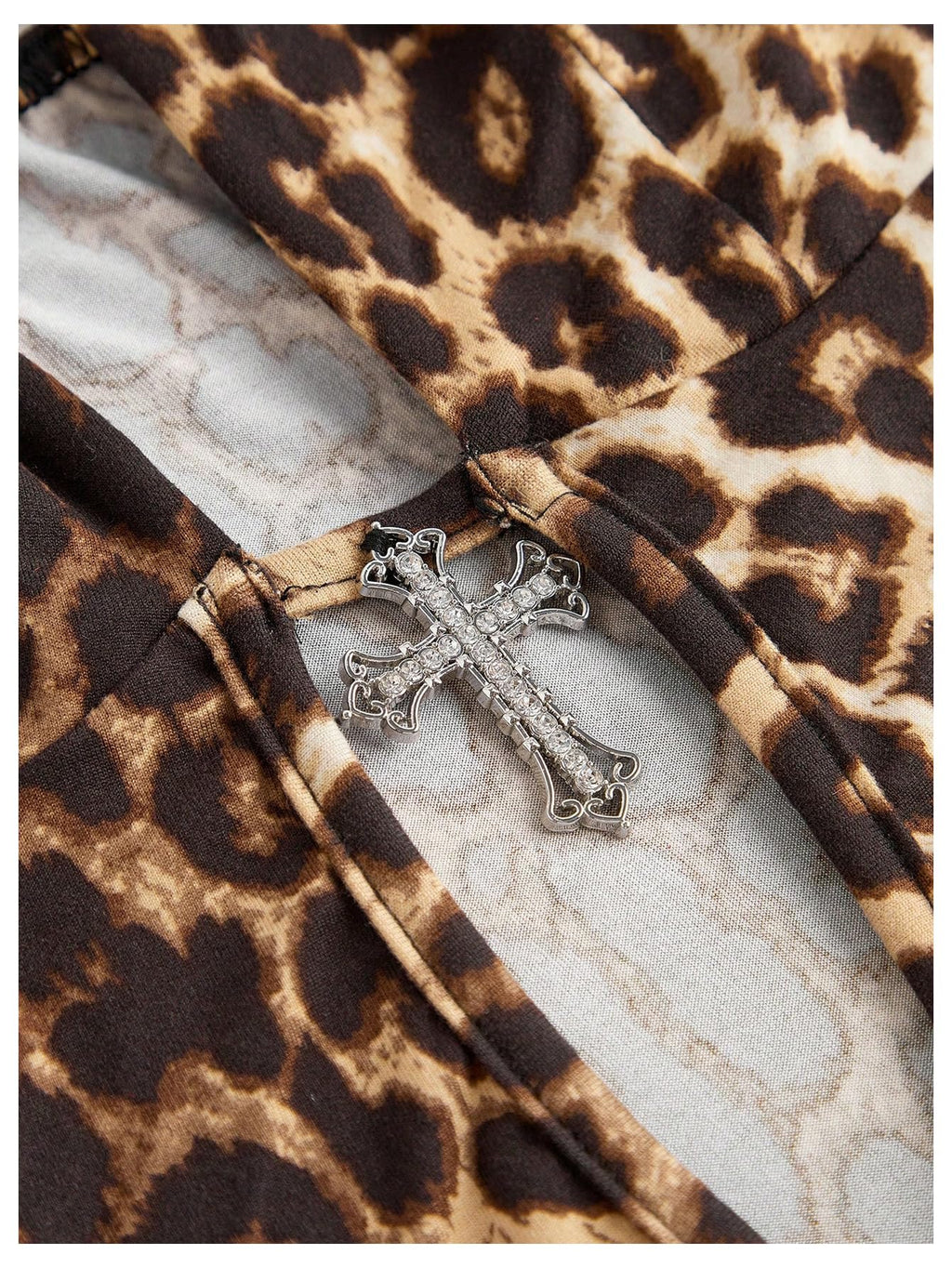 SOLY HUX Women's Plus Size Leopard Print Halter Dress Y2k Gothic Deep V Cheetah Tie Backless Layered Ruffle Mini Dresses