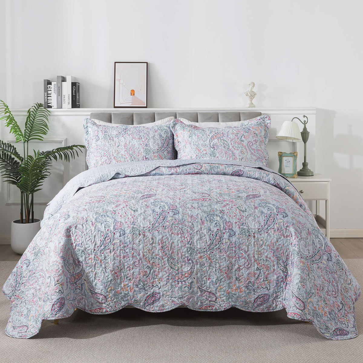 HoneiLife Quilt Sets Twin Size - 2 Piece Microfiber Quilts Reversible Bedspreads Patchwork Coverlets Floral Bedding Set All Season Quilts with Blue and White Porcelain Pattern
