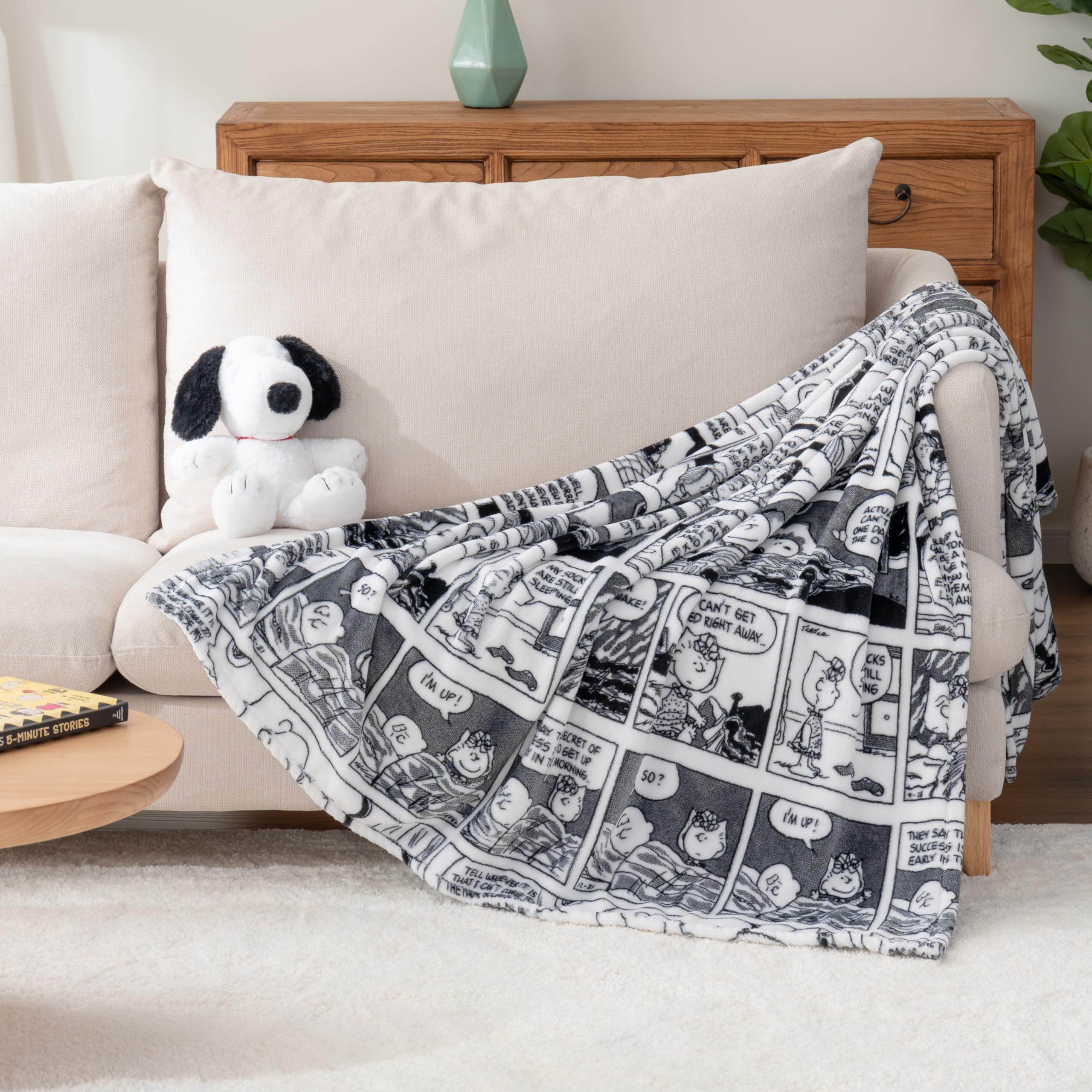 Berkshire Blanket VelvetLoft® Luxury Soft Polyester Throw Blanket, Don’t Let The Pigeon Drive The Bus, 50 x 70in(Official Mo Willems® Product)