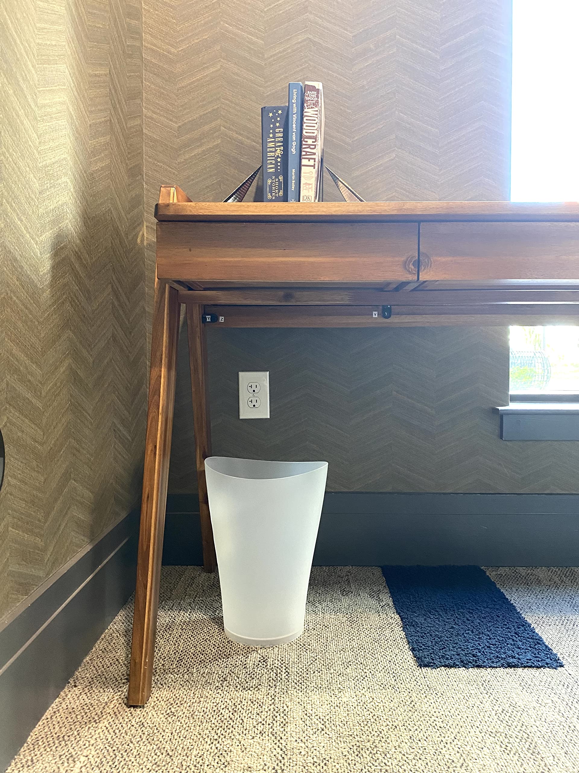 Rubbermaid Wastebasket, 2.25 Gallon, Plastic, Clear | For Bathroom/Vanity | Pack of 6