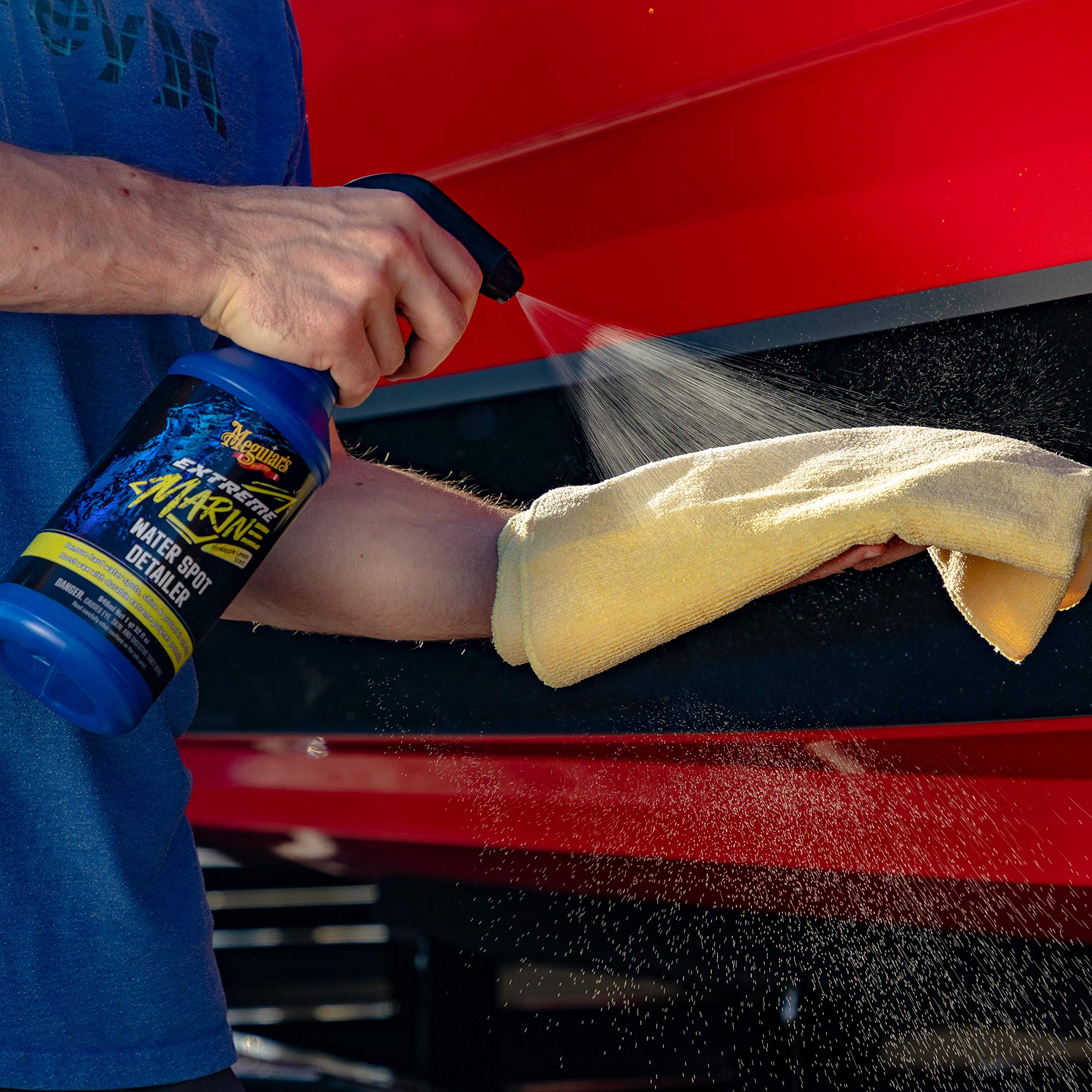 Meguiar's Extreme Marine Multi-Surface Cleaner M180332 - Pro Multi-Surface Cleaner for RV and Marine Detailing, Removes Dirt Grime & Stains from Vinyl, Gel Coat, Non Skid, Carpet and More, 32 Oz Spray