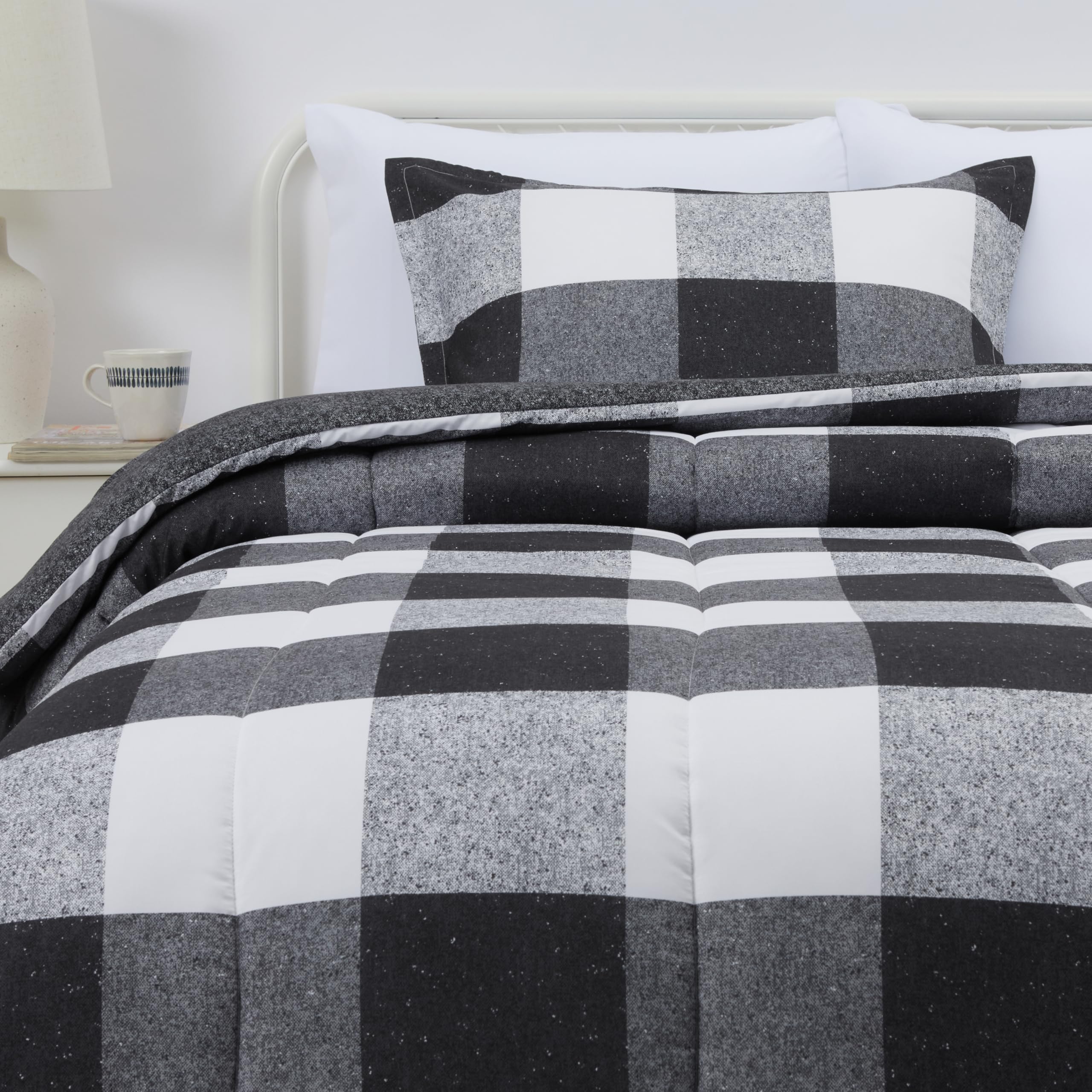 Amazon Basics Reversible Lightweight Microfiber All Season Comforter Blanket, Twin/Twin XL, Burgundy/Grey (Pack of 2)