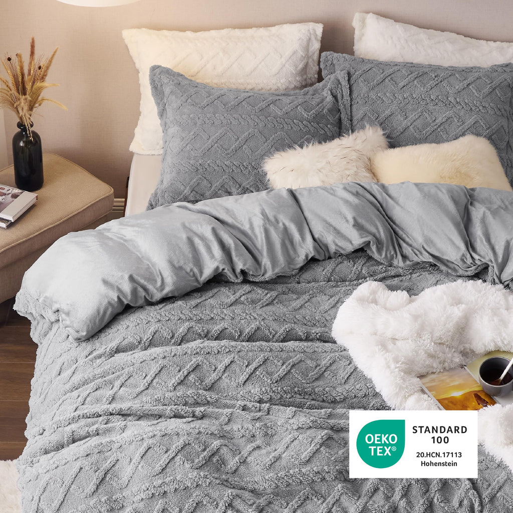 Bedsure Fluffy Flannel Duvet Cover Set - Faux Fur Comforter Cover Queen Size, Gray Warm Plush Bedding for Winter, 3-Piece Set with Zipper Closure (90"x90") and 2 Pillow Shams