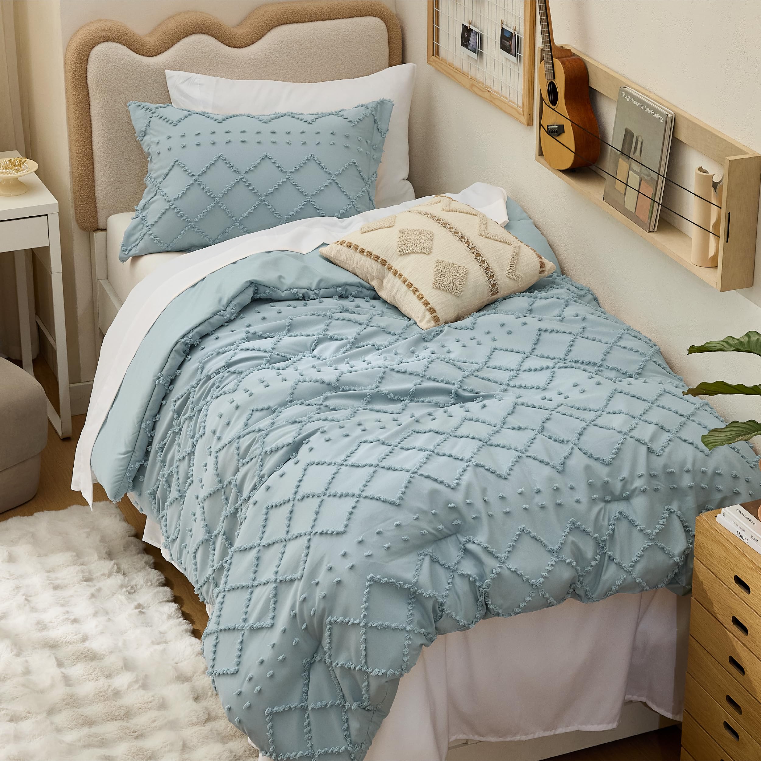 Bedsure Twin Comforter Set - White Boho Twin Comforter, Distressed Vintage Dorm Bedding Set for Kids, 2 Pieces Modern Farmhouse-Style Bed Set, Includes 1 Pillow Sham